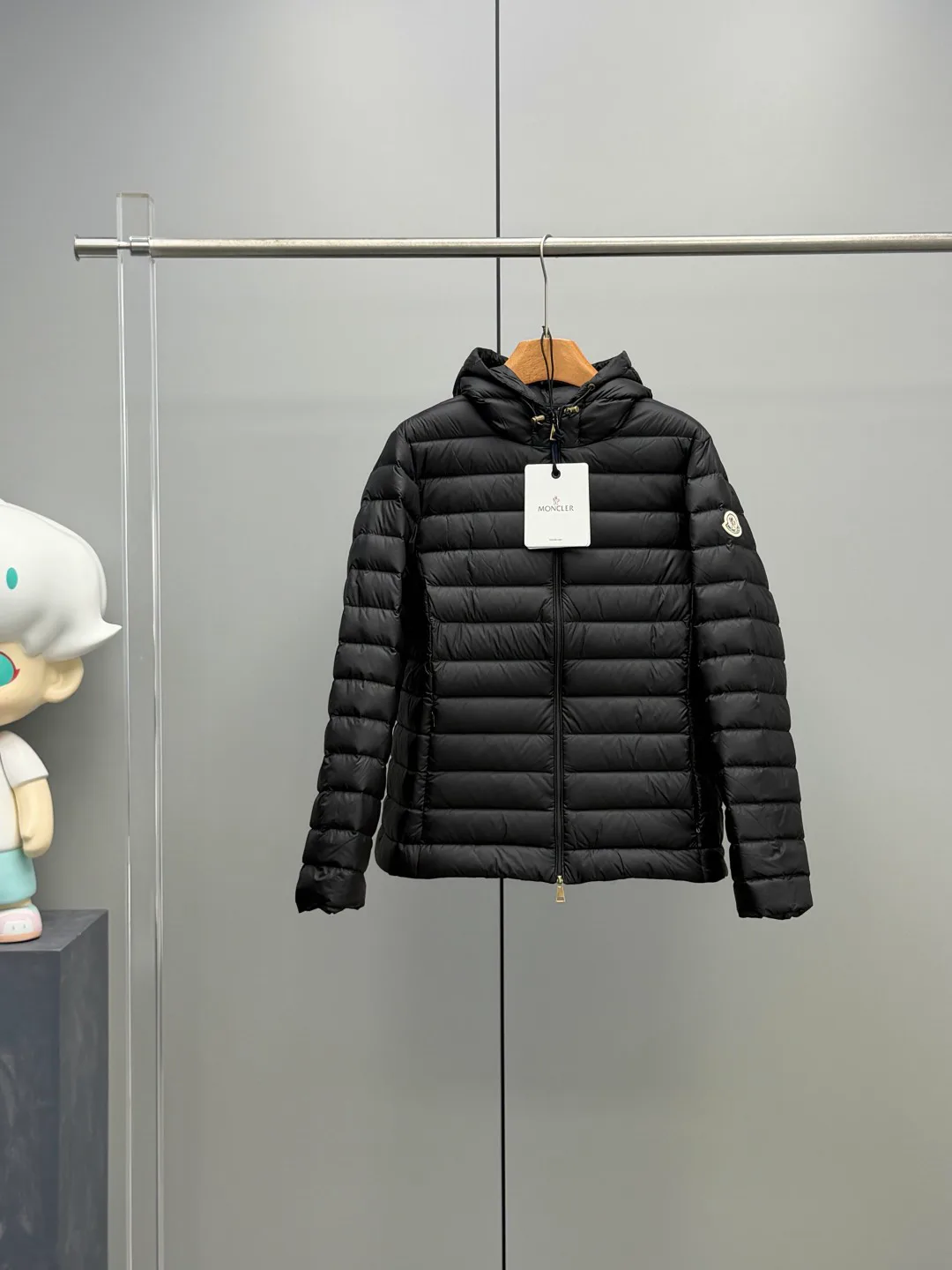 Куртки И Пуховики Мужские Moncler 18684561