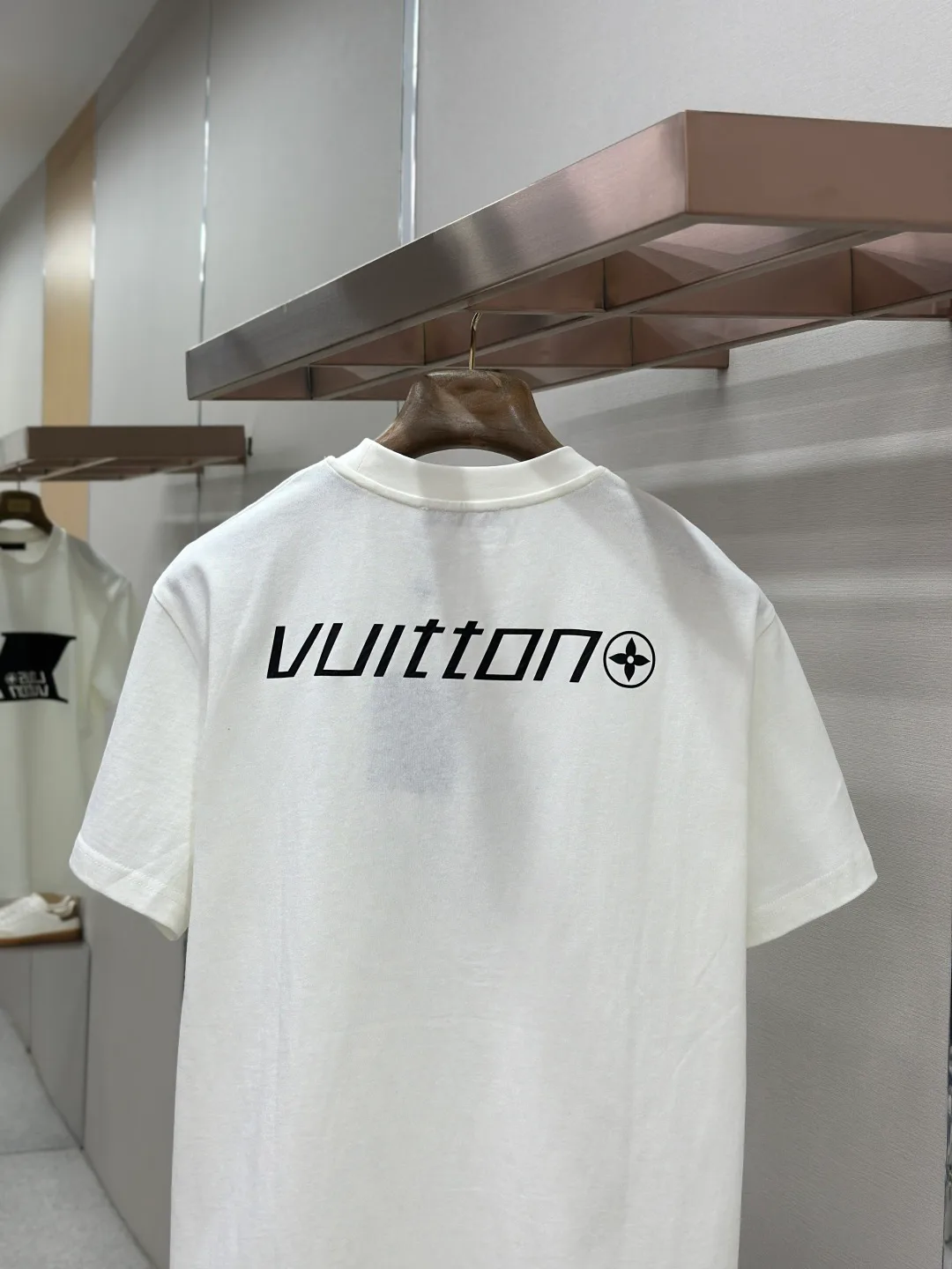Men's T-Shirts LOUIS VUITTON 18191111