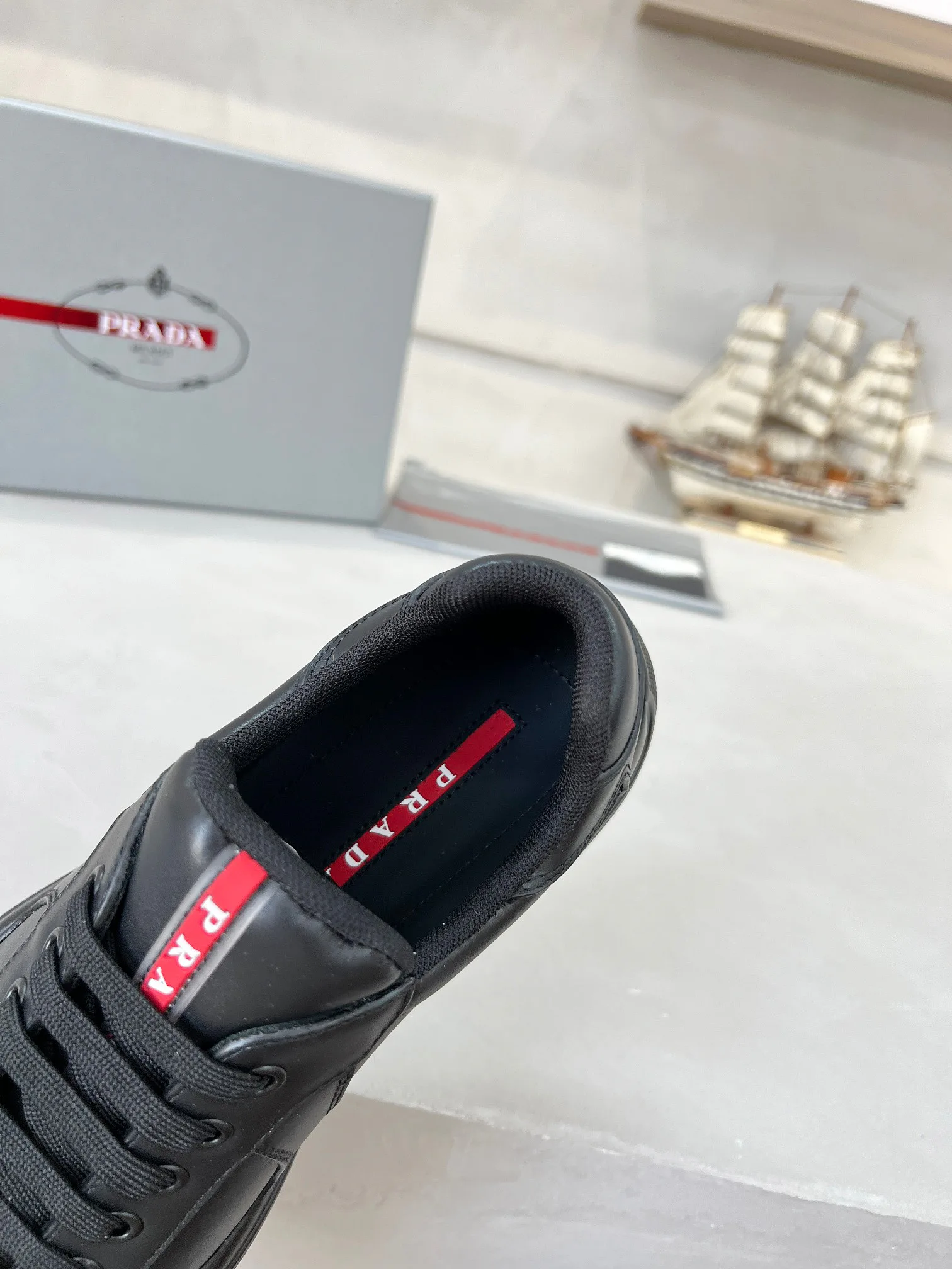 Men's Sneakers PRADA 17704053