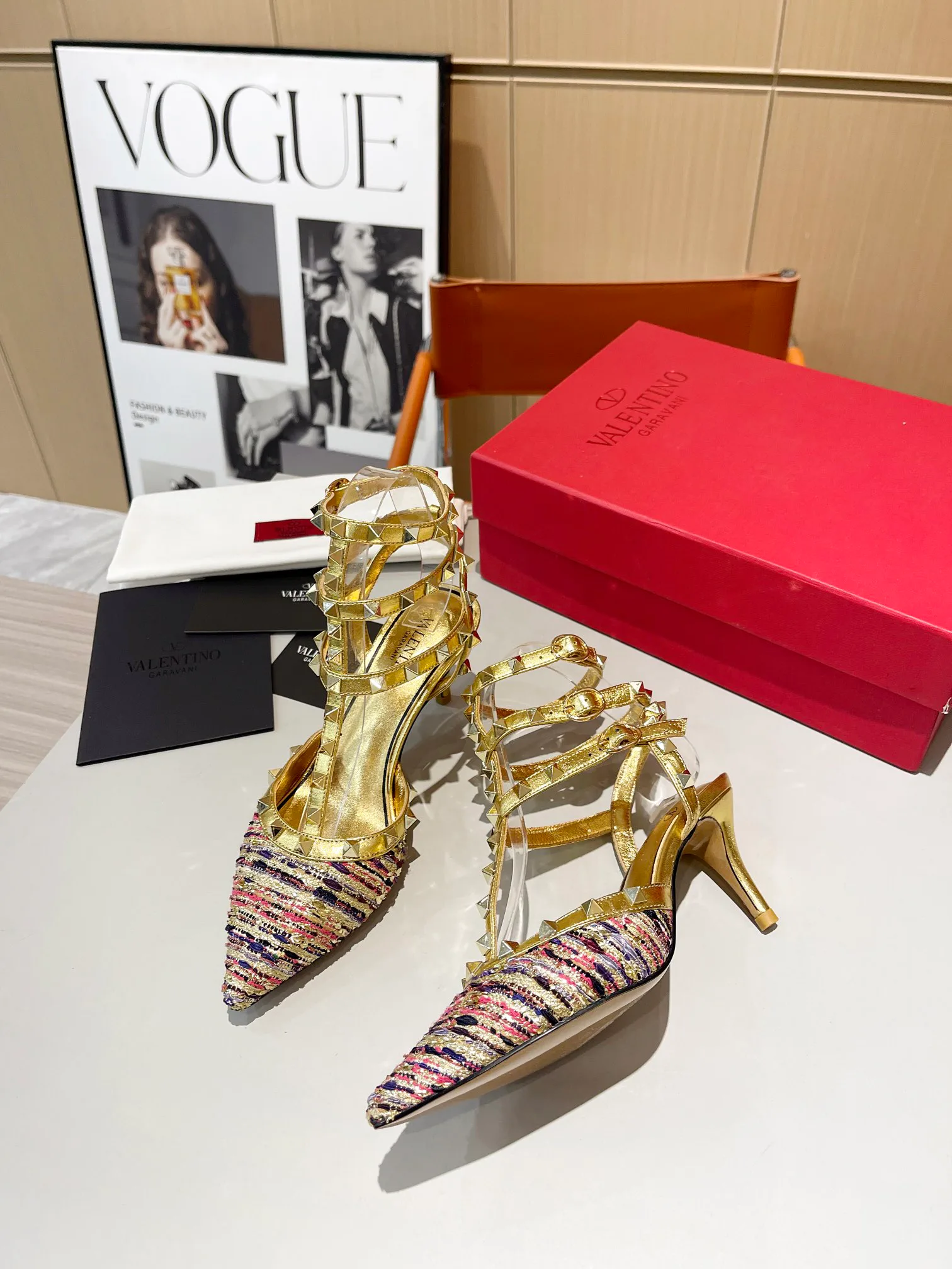 Women's Open-Toe Sandals VALENTINO 17956801