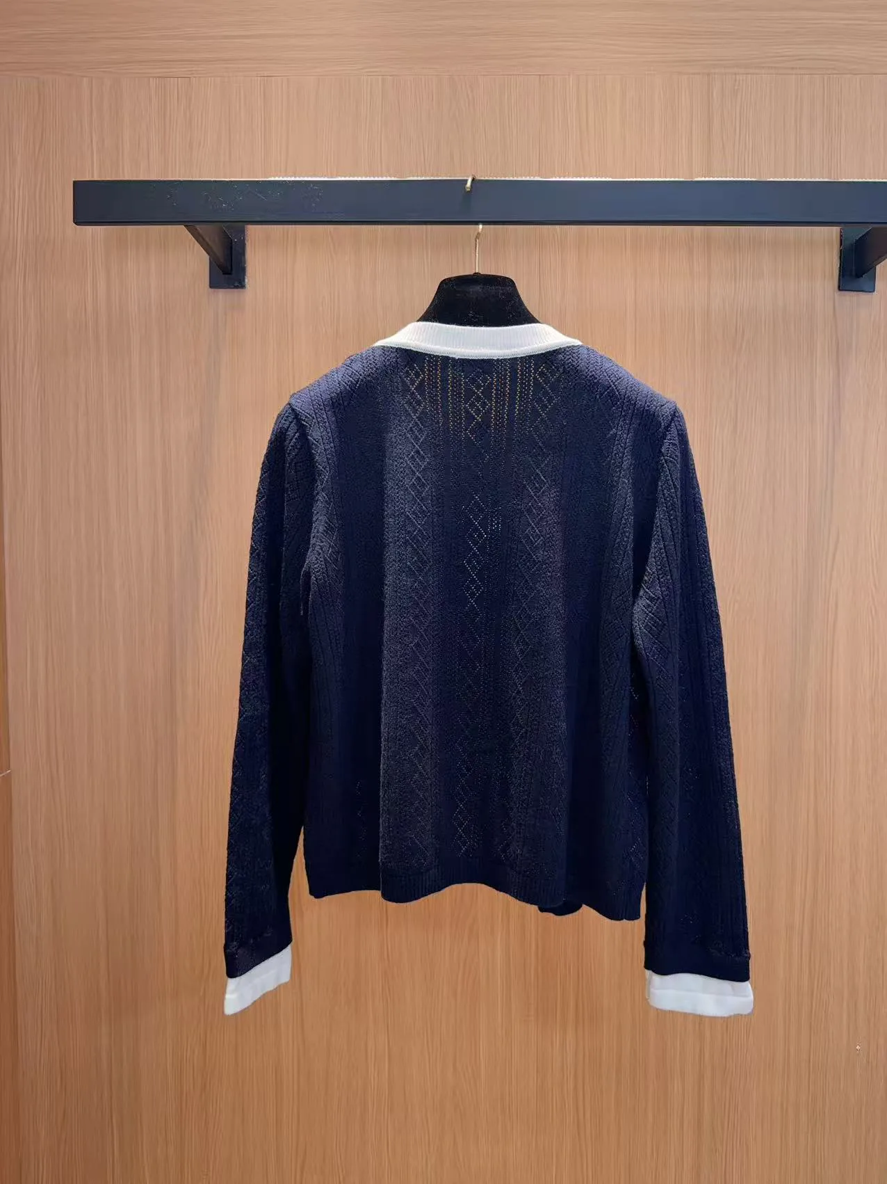 Women's Jumpers And Sweaters CHANEL 18138034