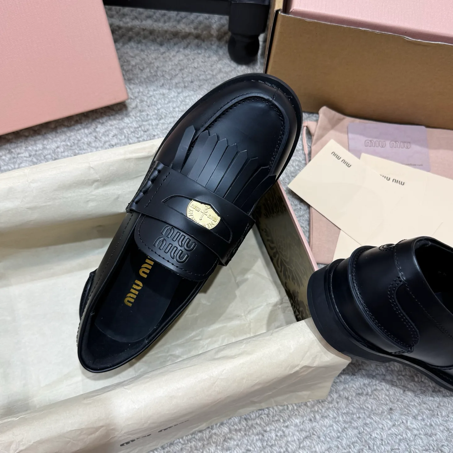 Women's Loafers And Moccasins MIU MIU 18337070