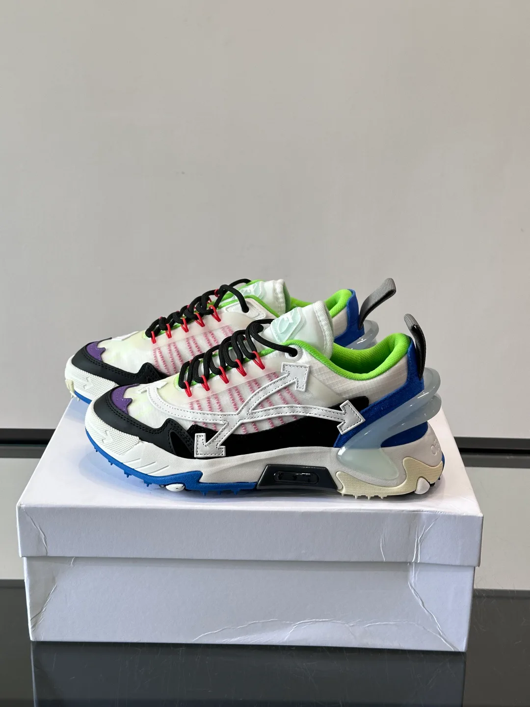 Women's Sneakers OFF-WHITE 17672649