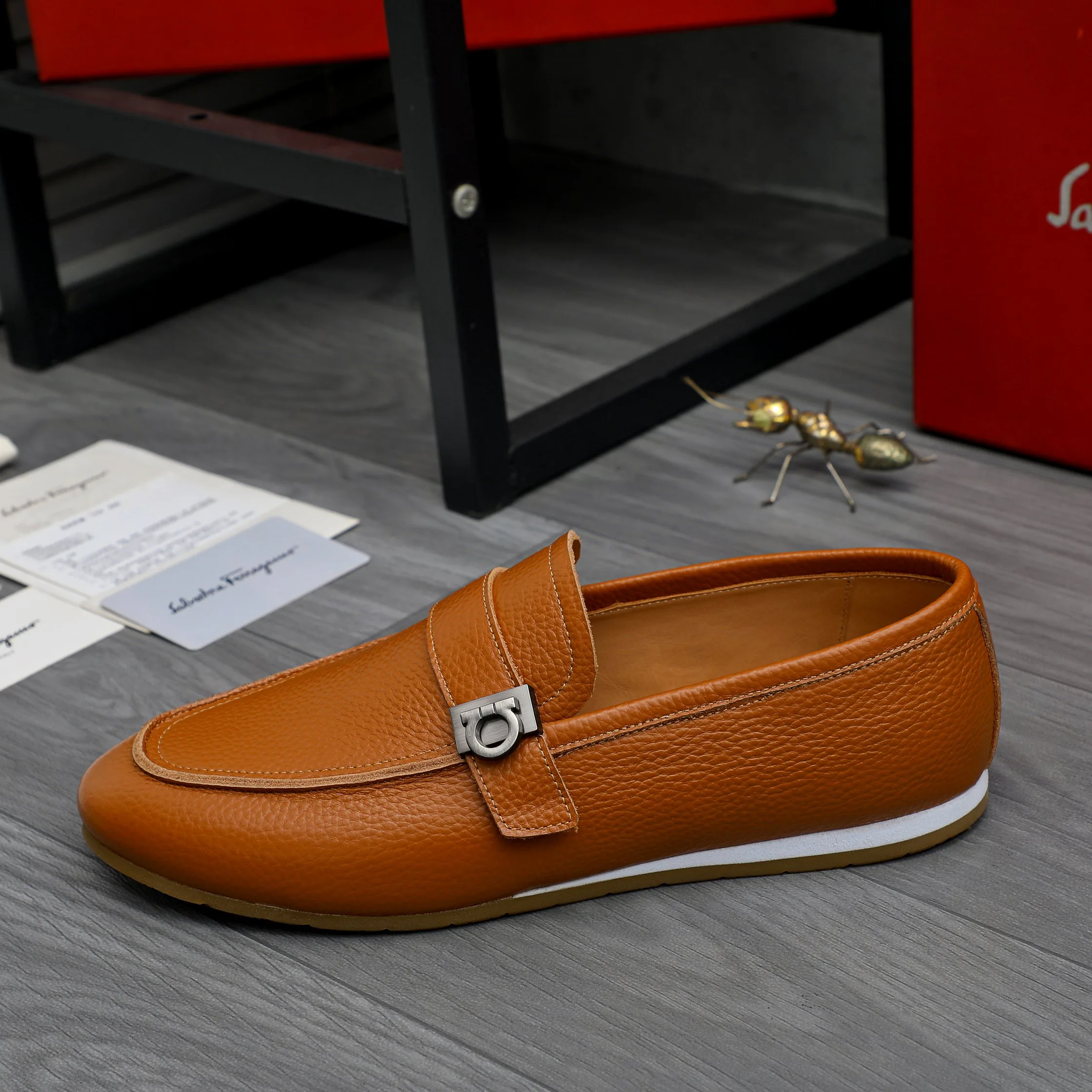 Men's Loafers And Dress Shoes SALVATORE FERRAGAMO 17366799