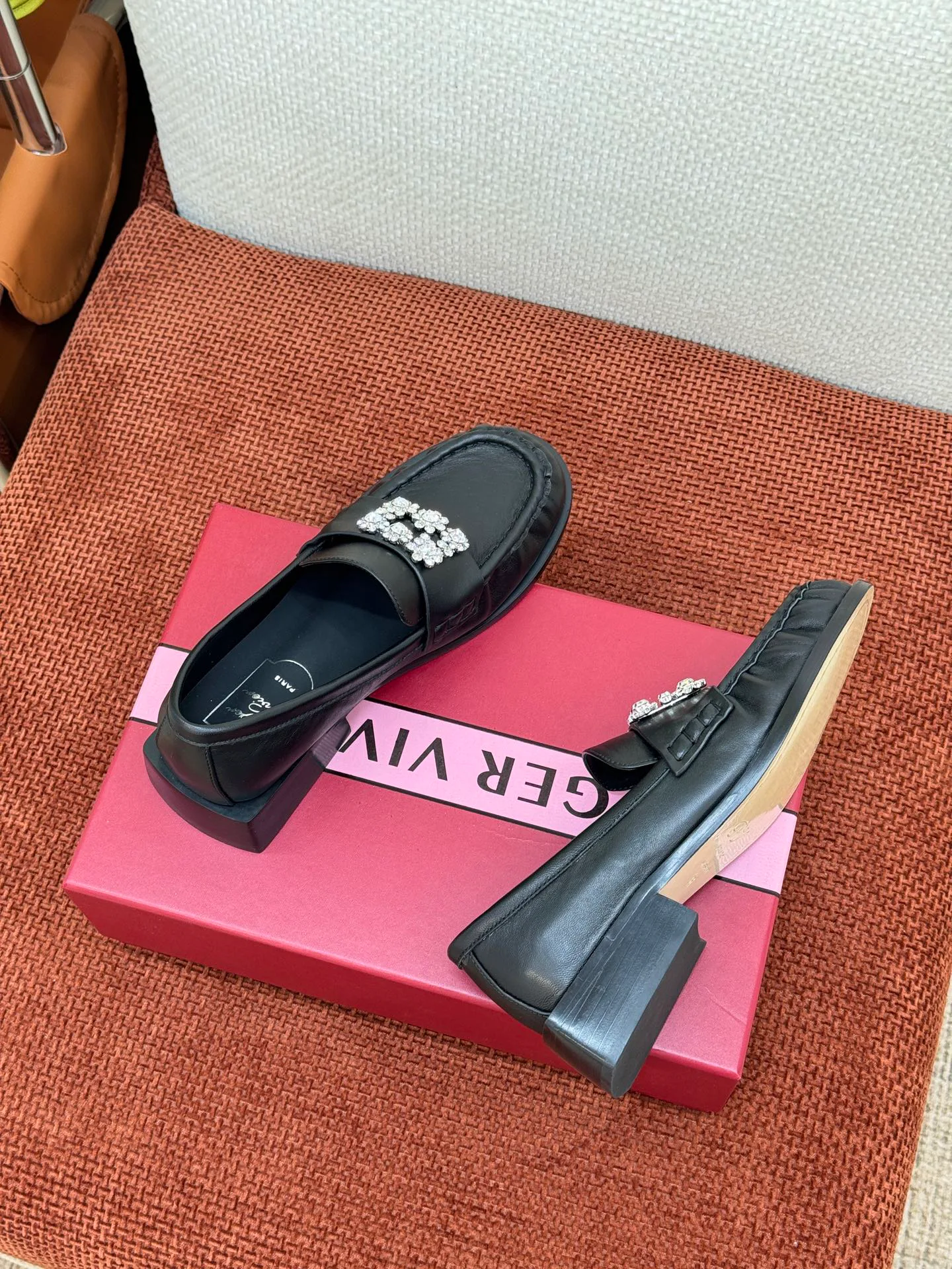 Women's Loafers And Moccasins ROGER VIVIER 18342004
