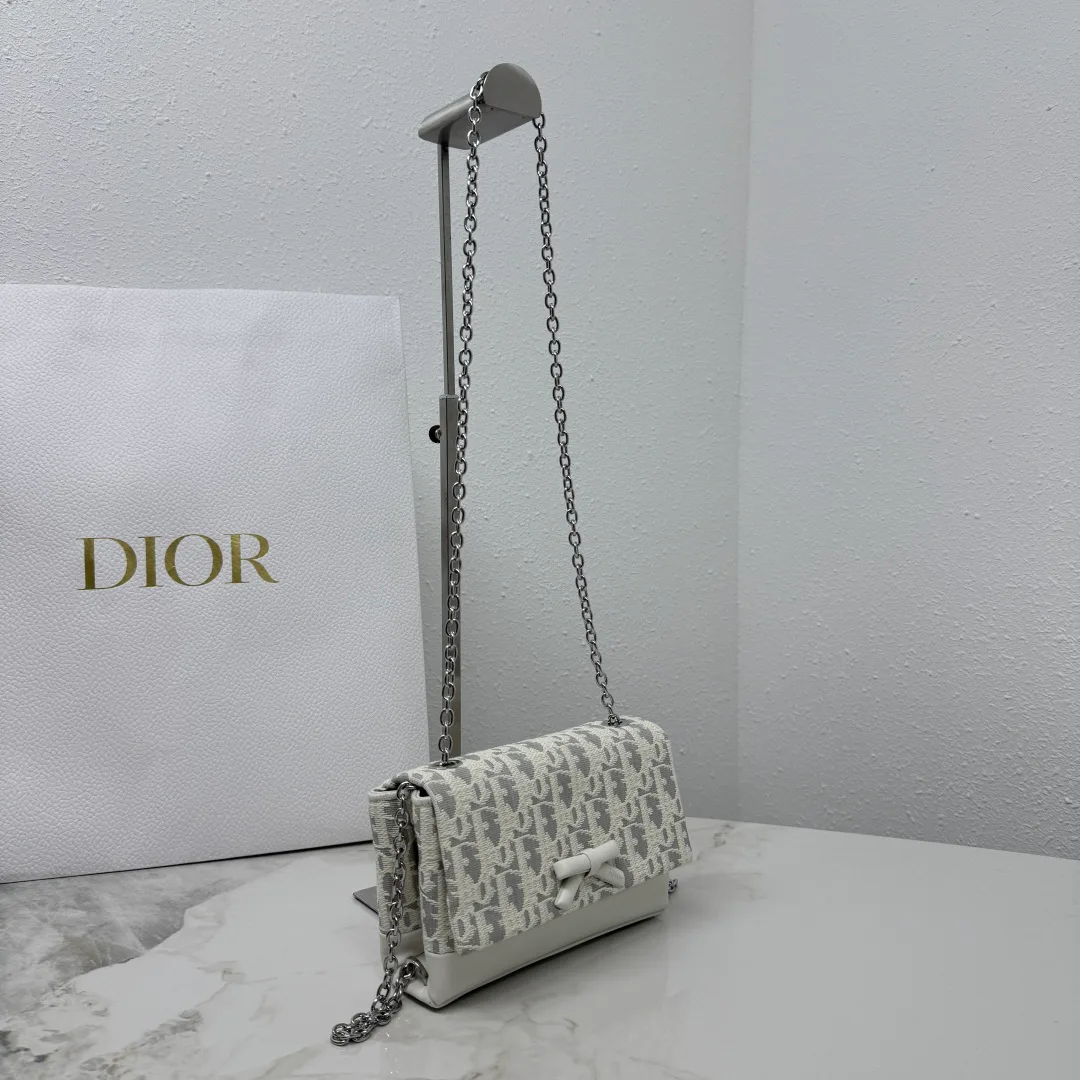 Women's Classic Handbags CHRISTIAN DIOR 18116421