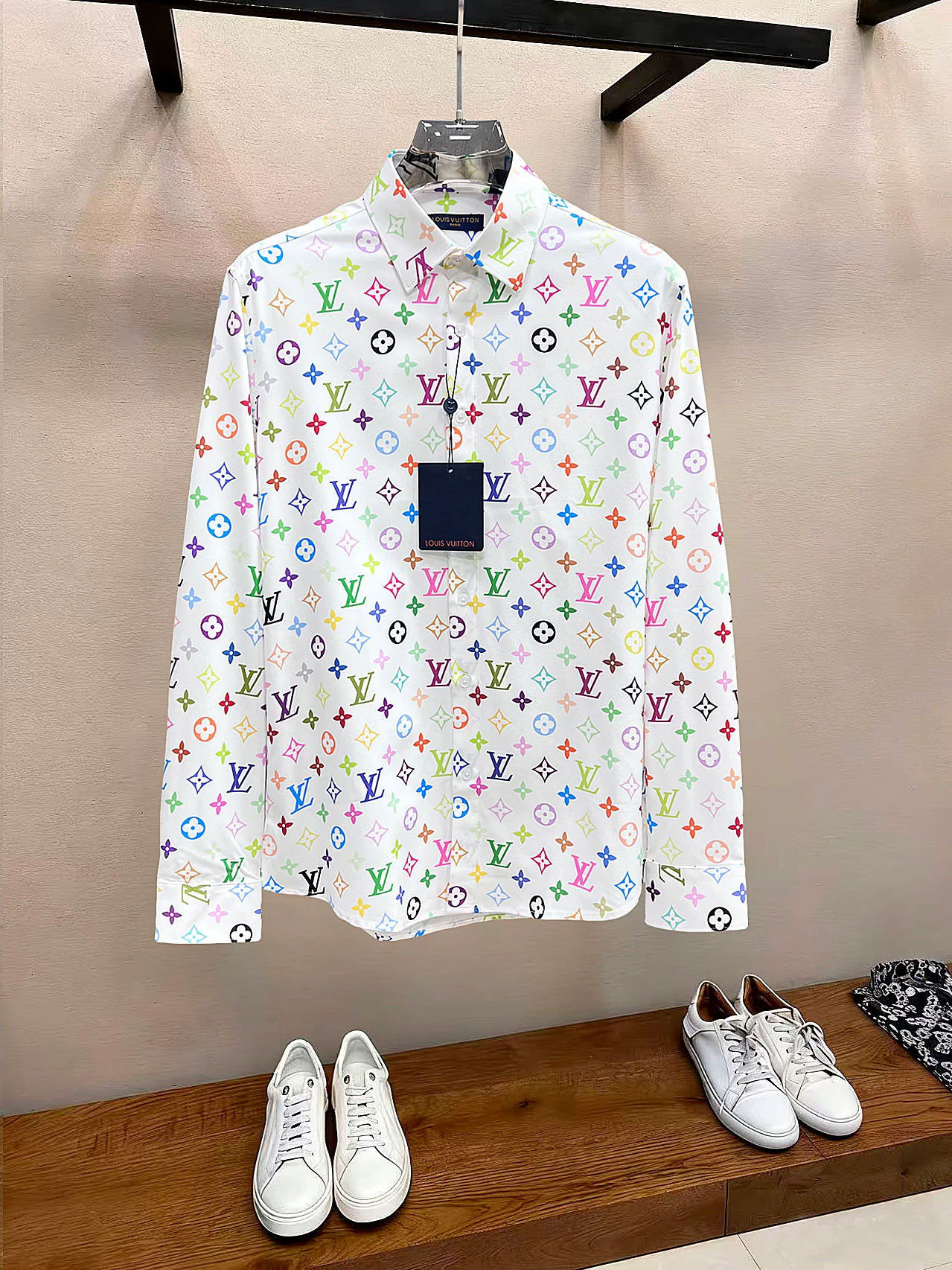 Men's Shirts LOUIS VUITTON 18097921