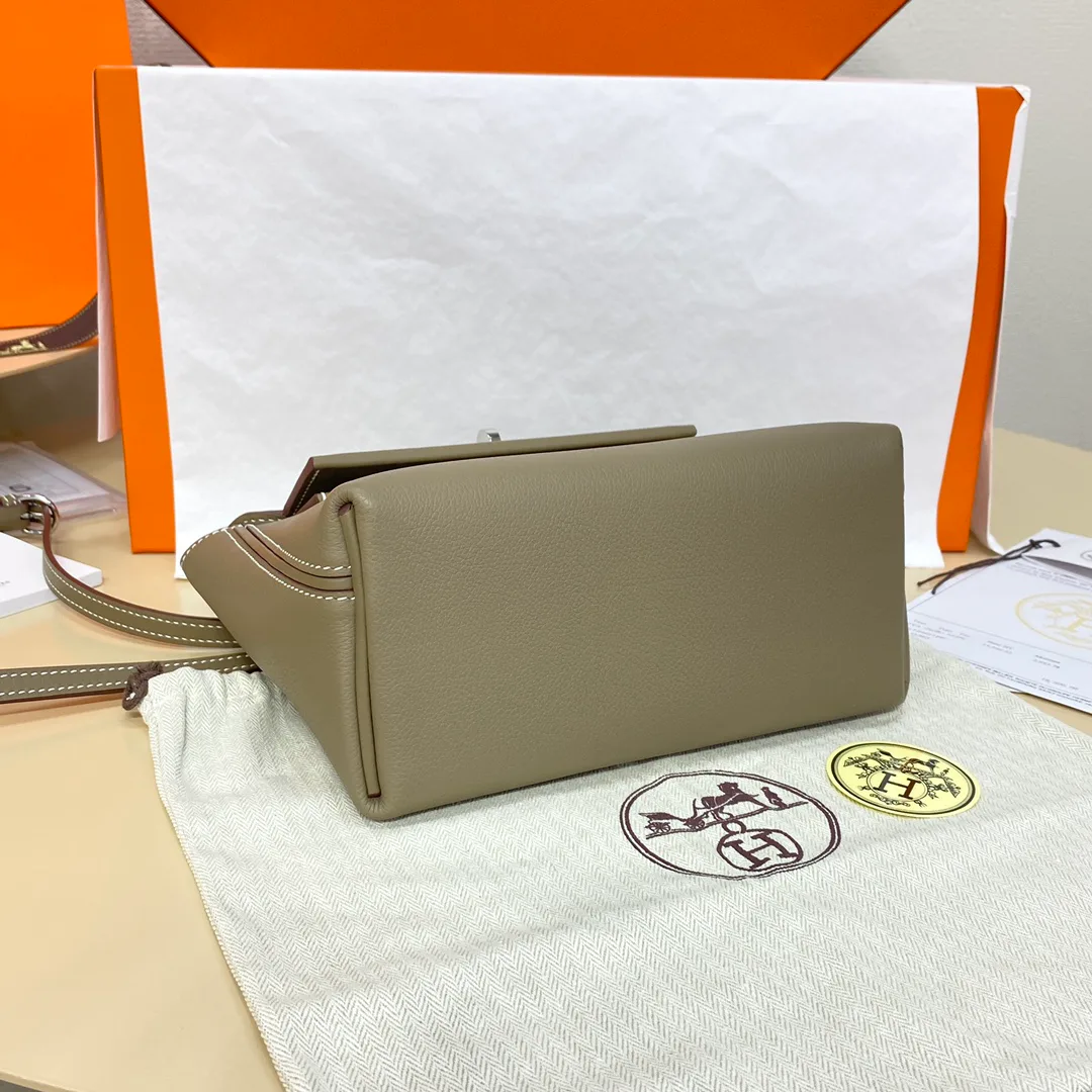Women's Classic Handbags HERMES 18242999