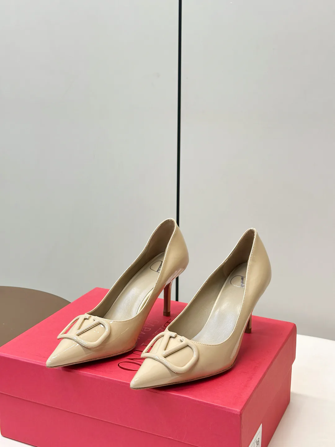 Women's Heels VALENTINO 17893238