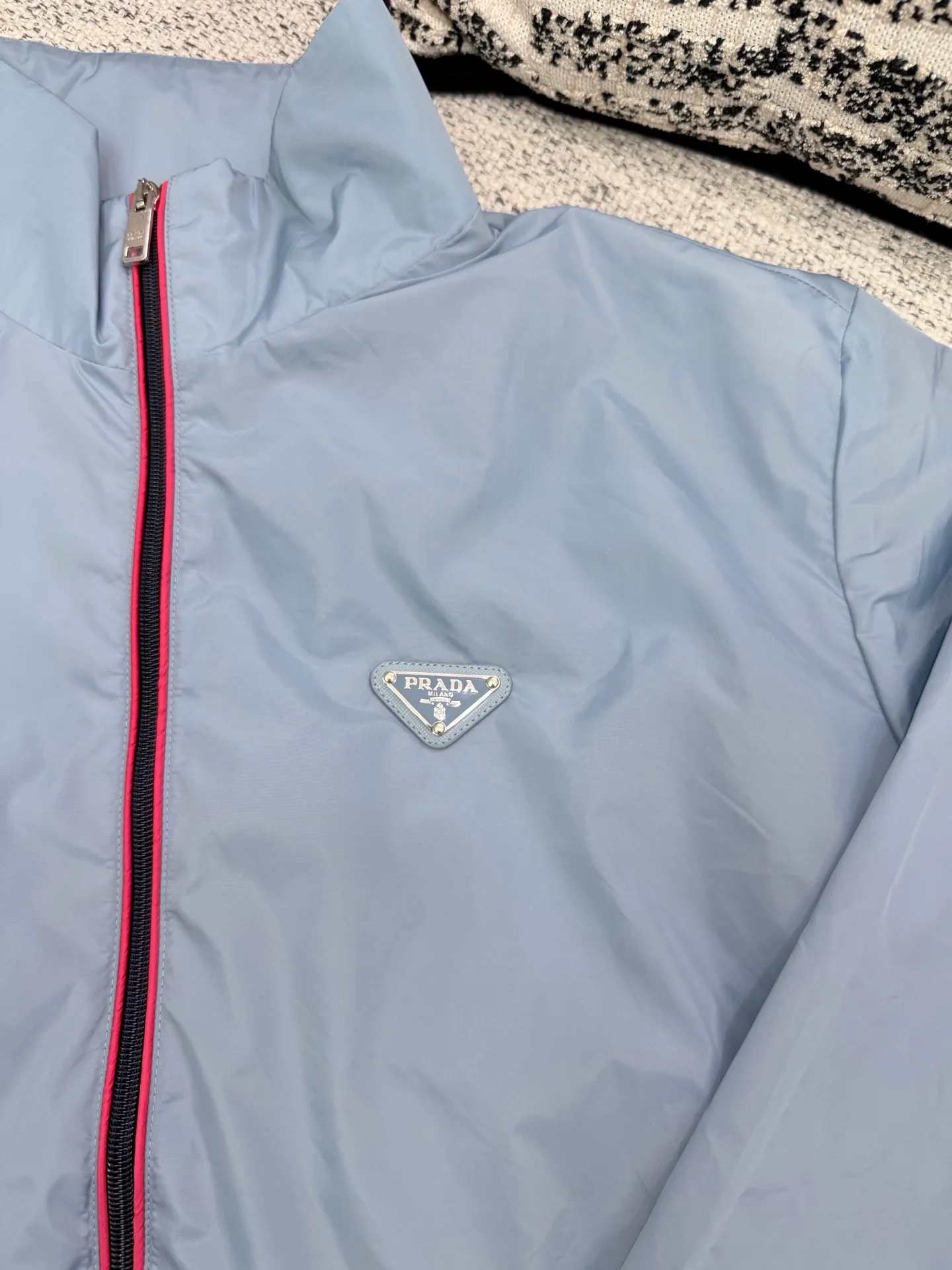 Men's Jackets And Down Jackets PRADA 18073971