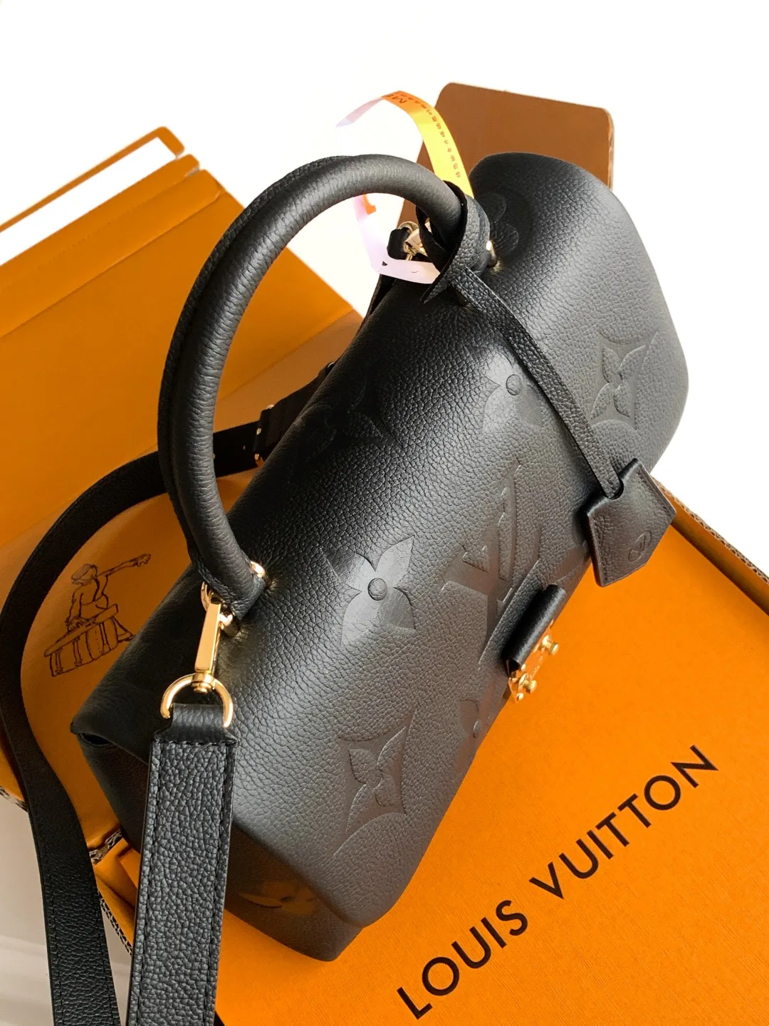 Women's Classic Handbags LOUIS VUITTON 18520974