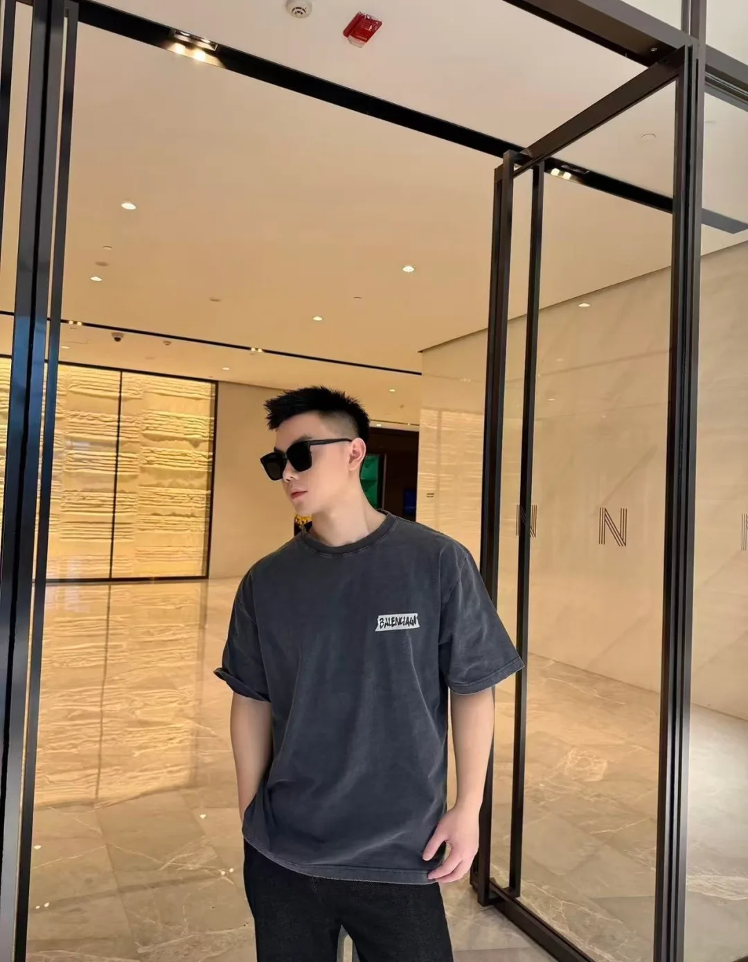 Men's T-Shirts BALENCIAGA 17699385
