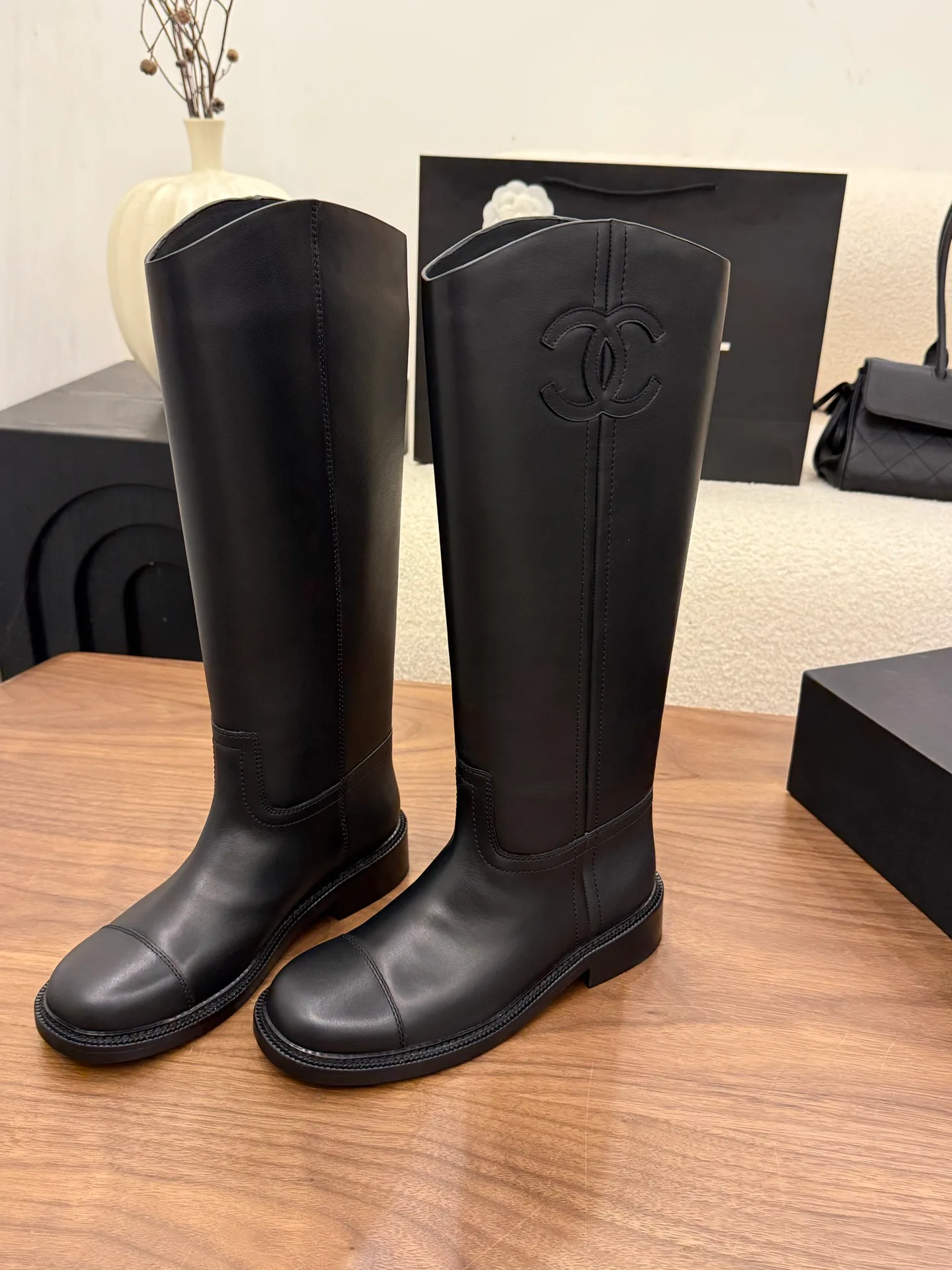 Women's Boots CHANEL 18440826