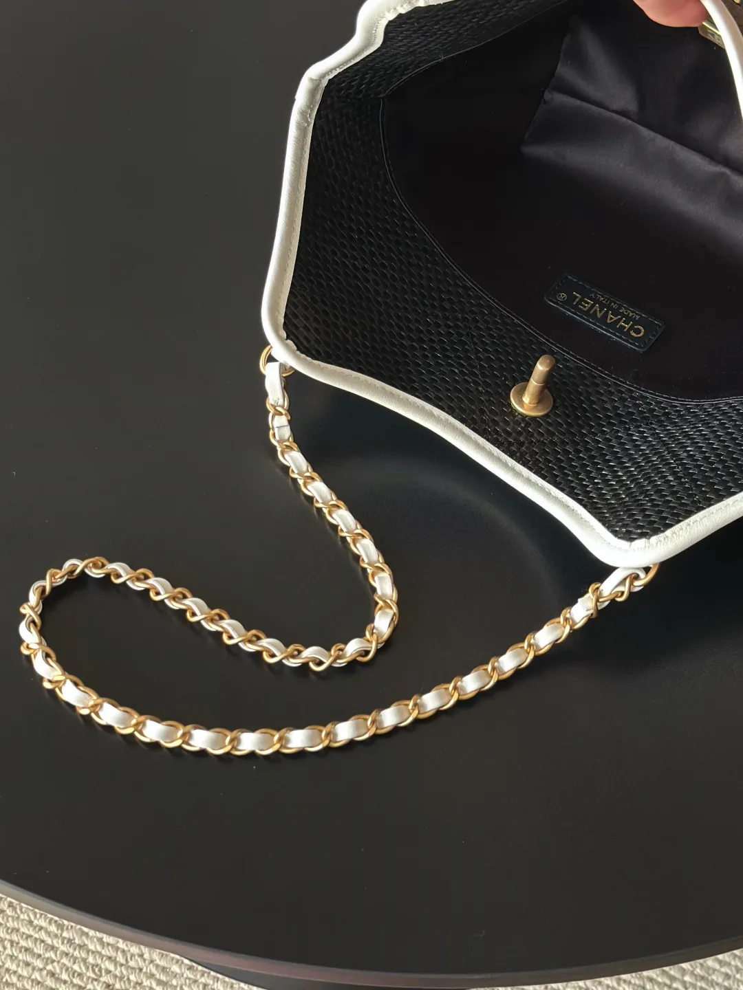 Women's Classic Handbags CHANEL 17525954