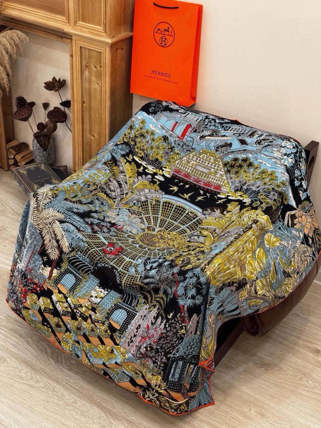 Silk Scarves HERMES 18322213