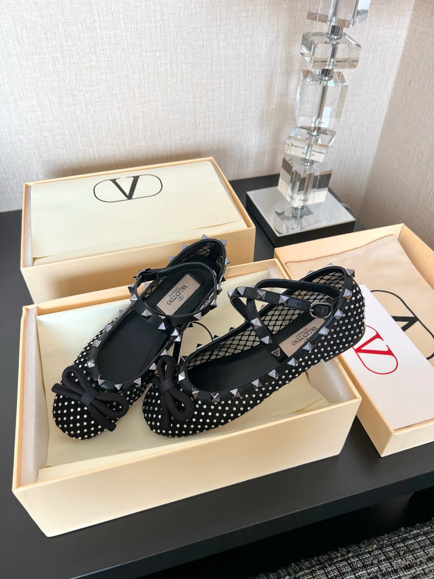 Women's Ballet Flats VALENTINO 17480171