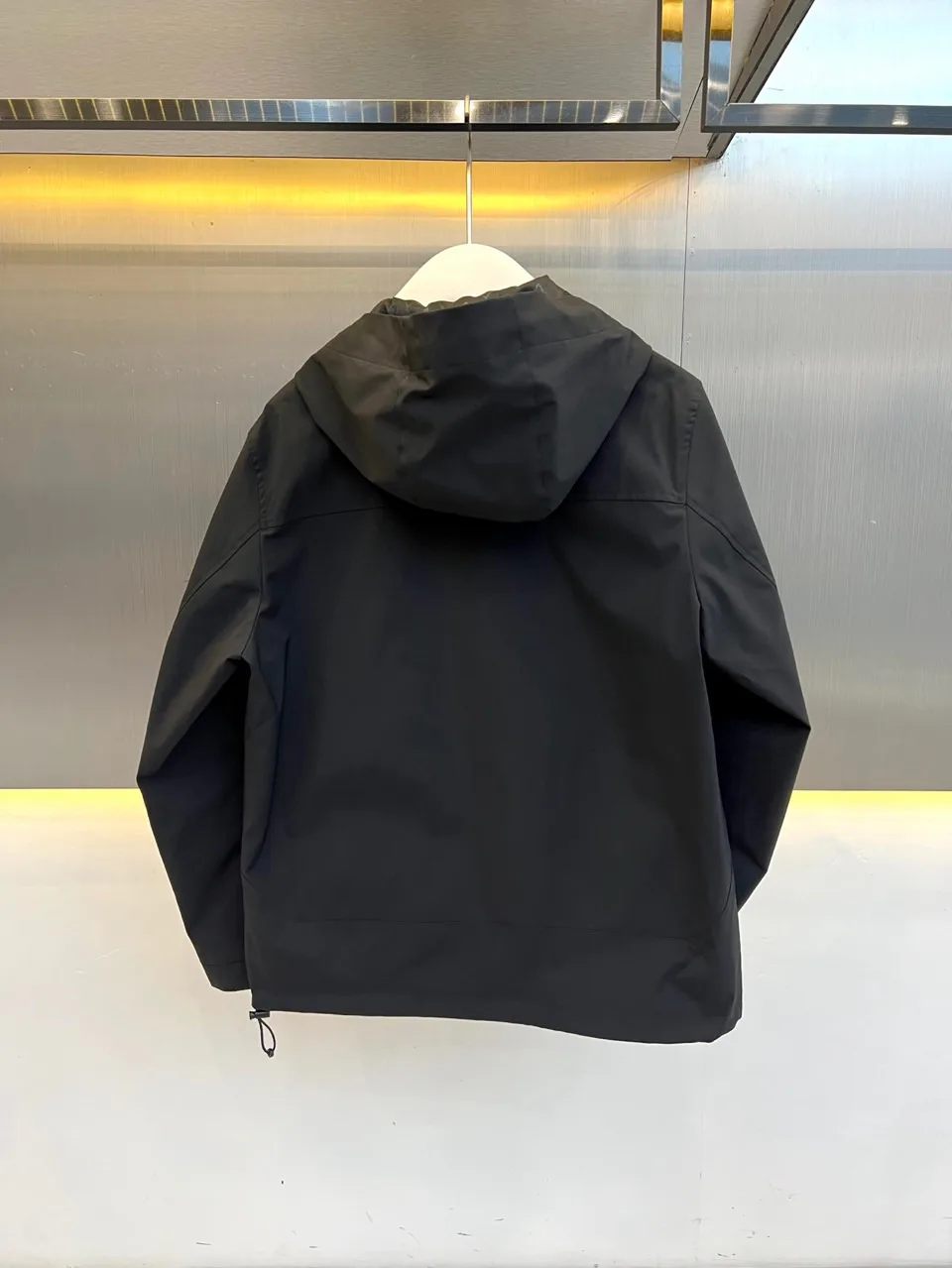 Men's Jackets And Down Jackets LOUIS VUITTON 18416784