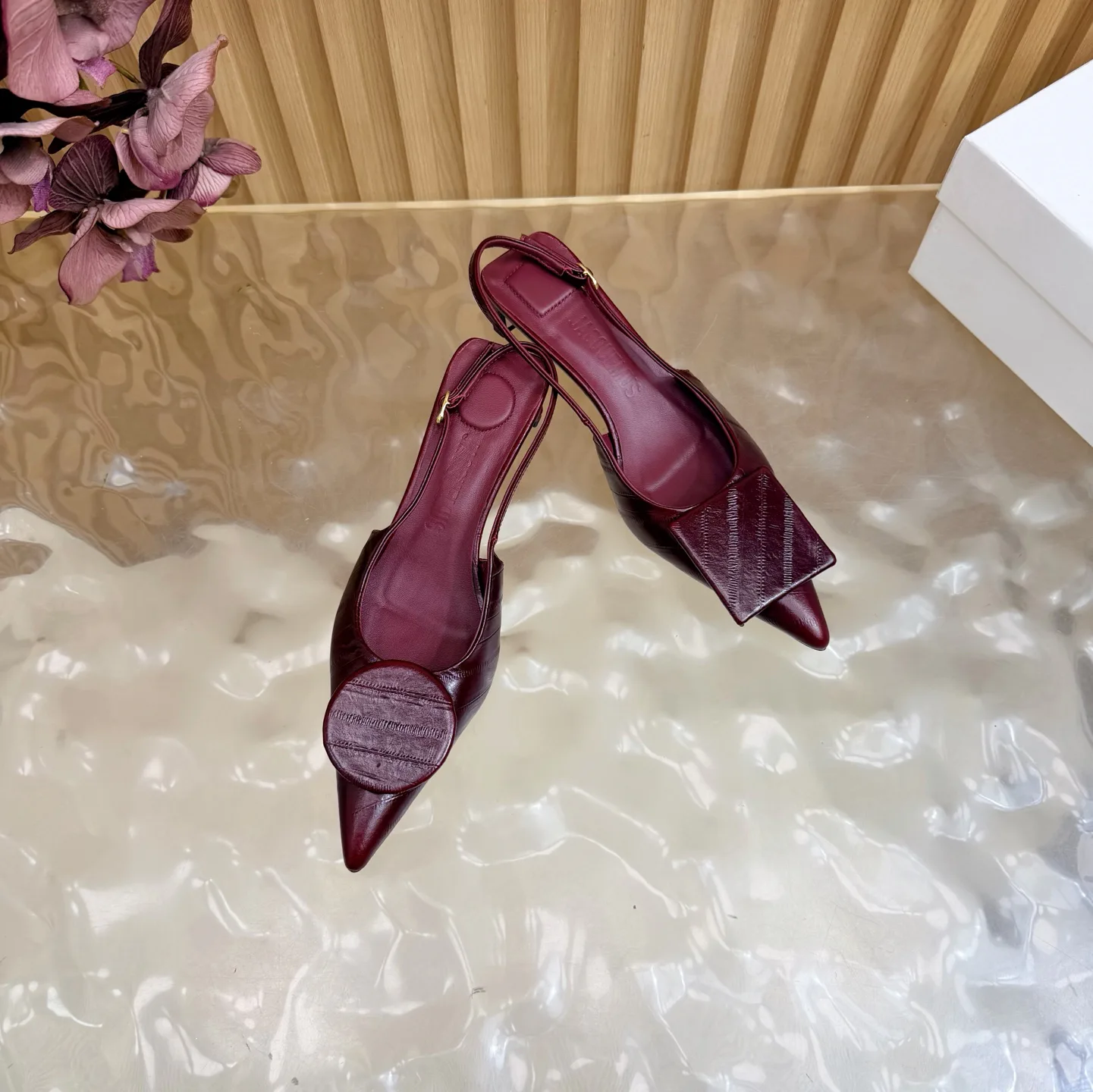 Women's Heels JACQUEMUS 17038112