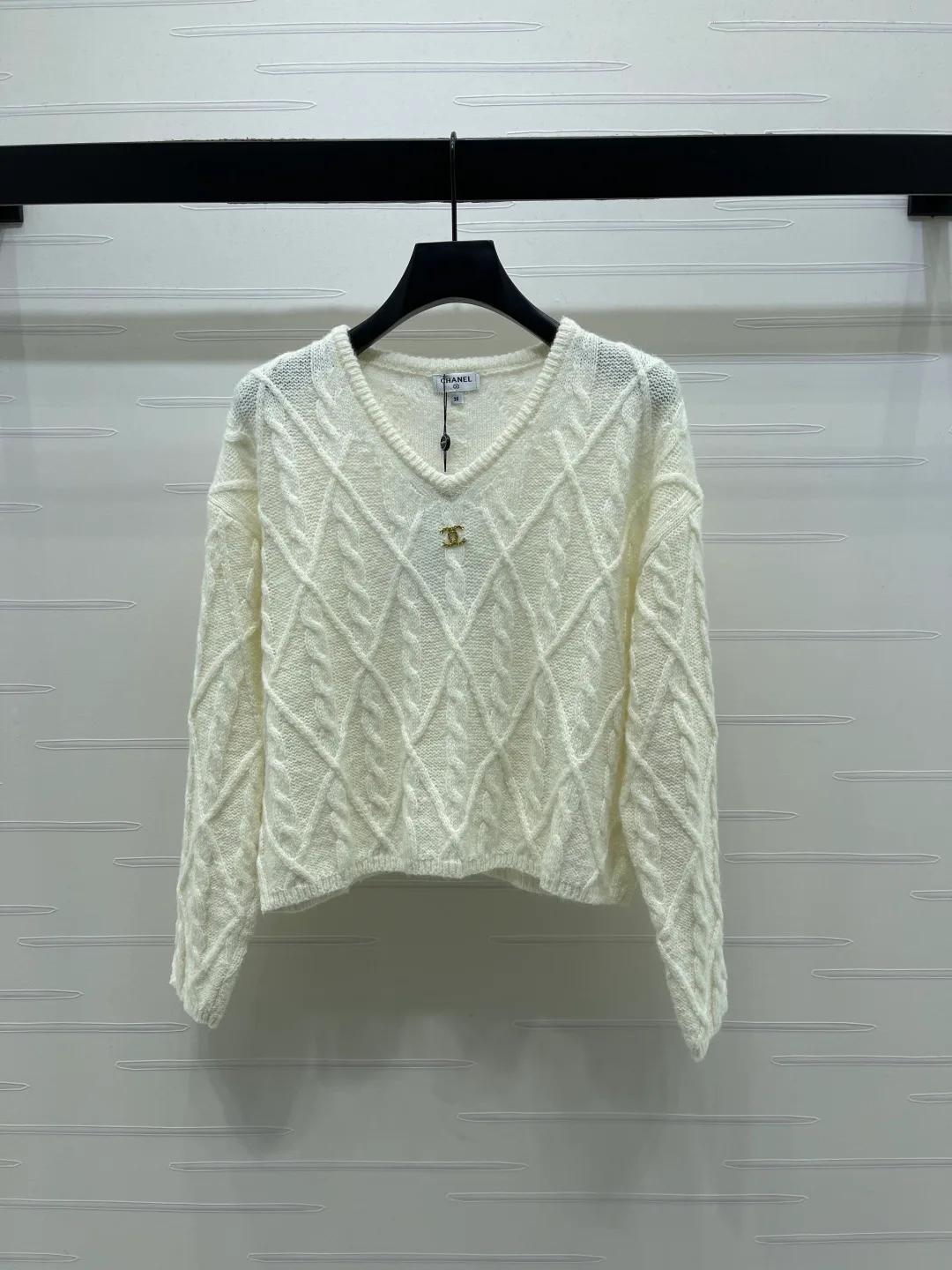 Women's Jumpers And Sweaters CHANEL 18038035