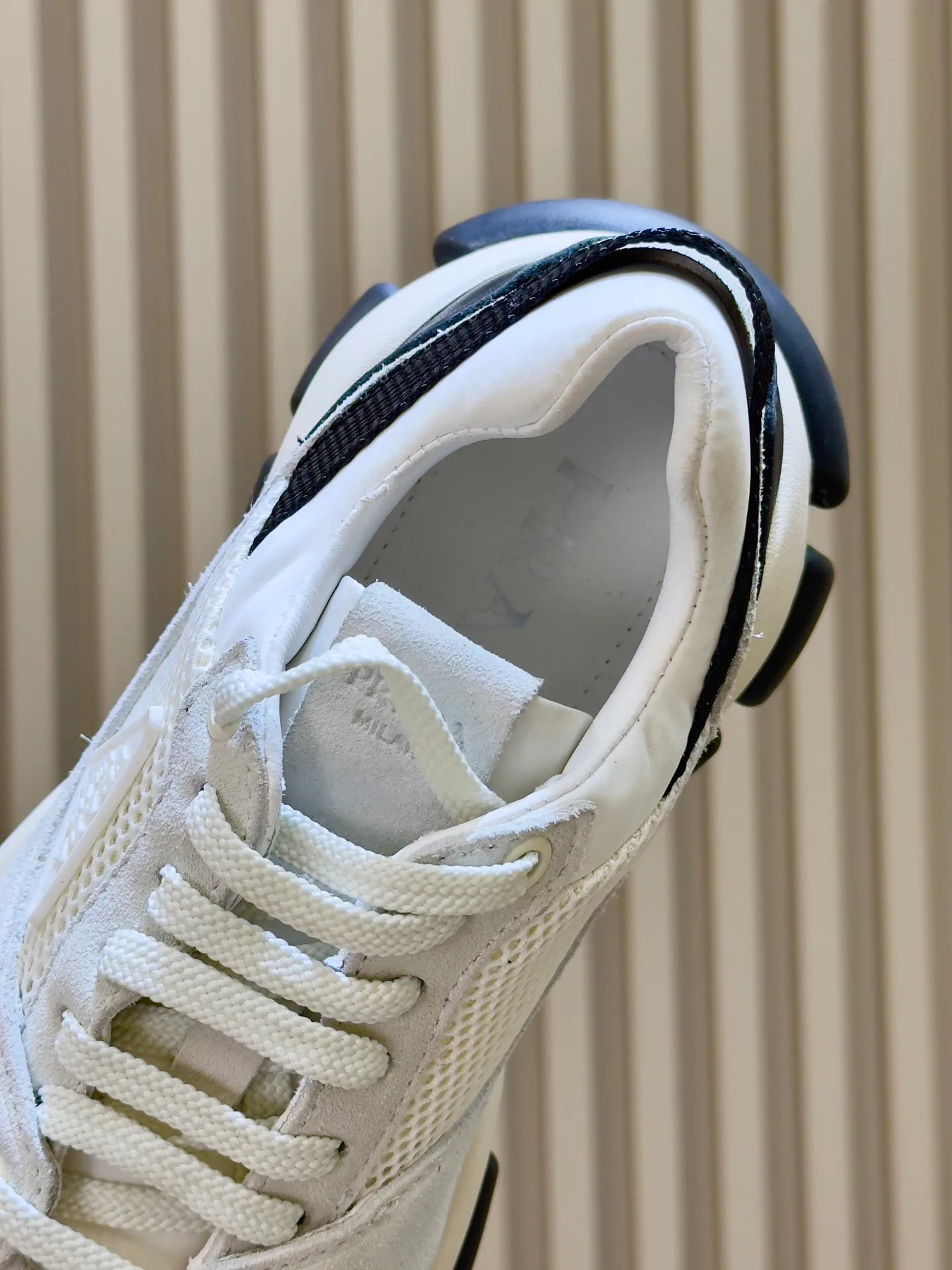 Women's Sneakers PRADA 18073432