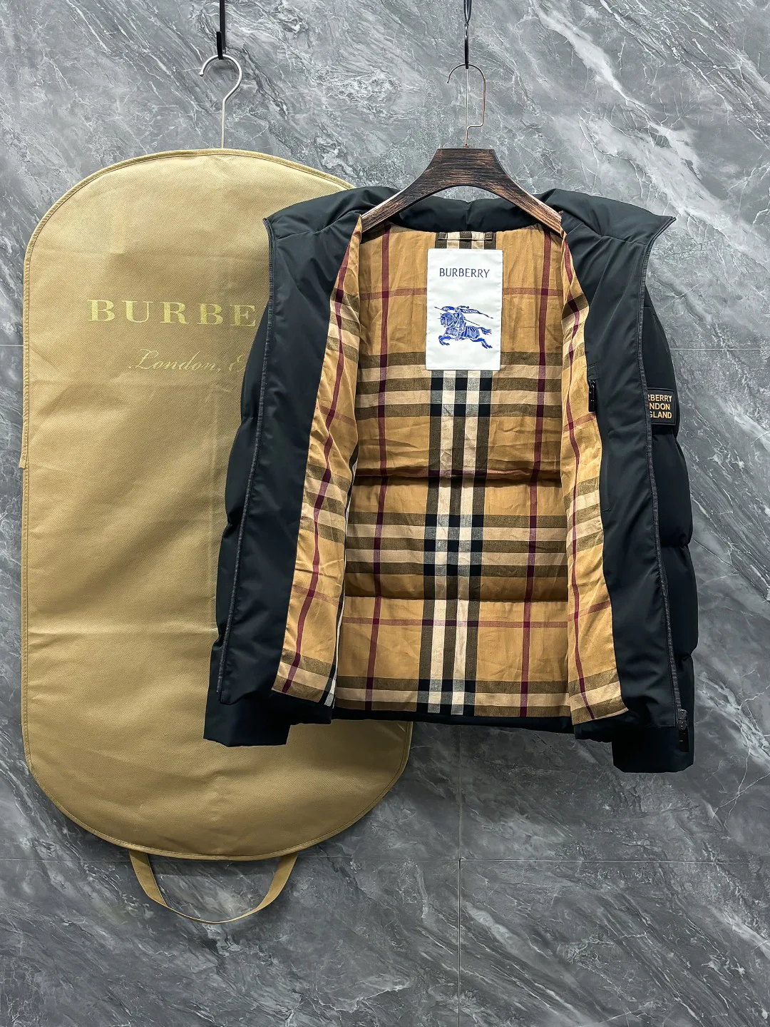 Men's Jackets And Down Jackets BURBERRY 16994583
