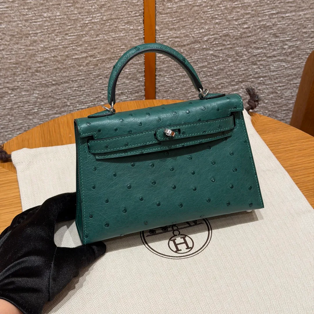Women's Classic Handbags HERMES 18125667