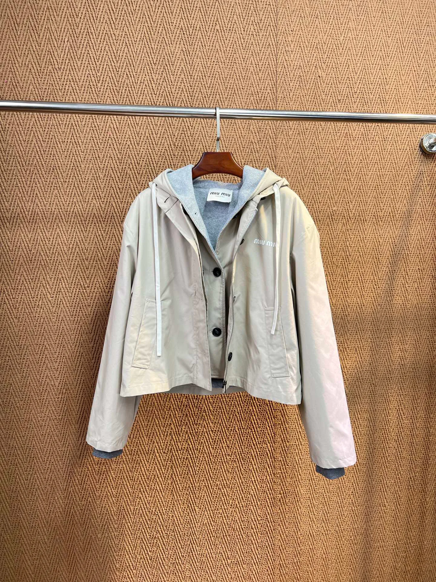 Women's Jackets And Down Jackets MIU MIU 18324213