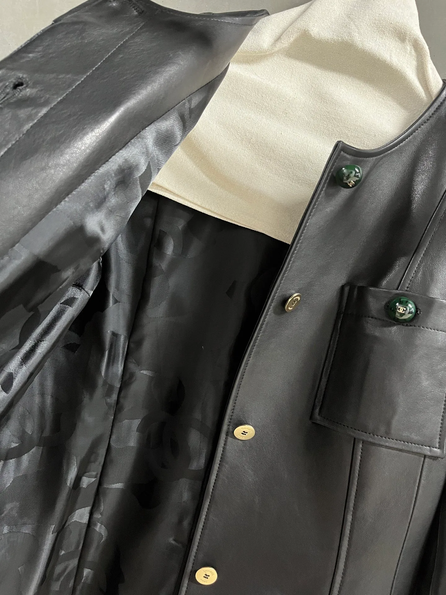 Women's Leather Jackets And Sheepskin Coats CHANEL 17820484