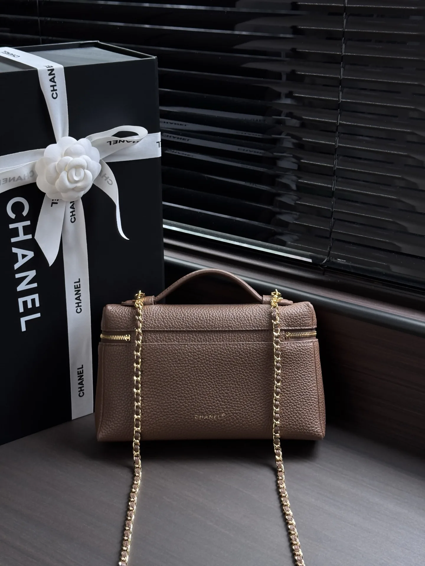 Women's Classic Handbags CHANEL 17844617