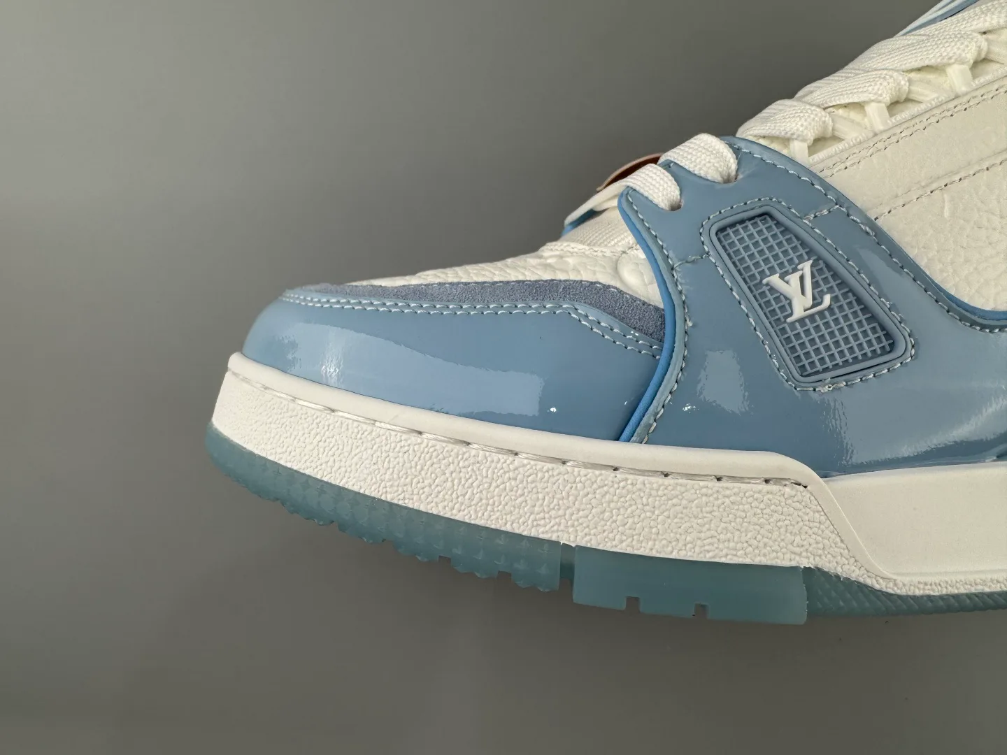 Men's Sneakers LOUIS VUITTON 17293065