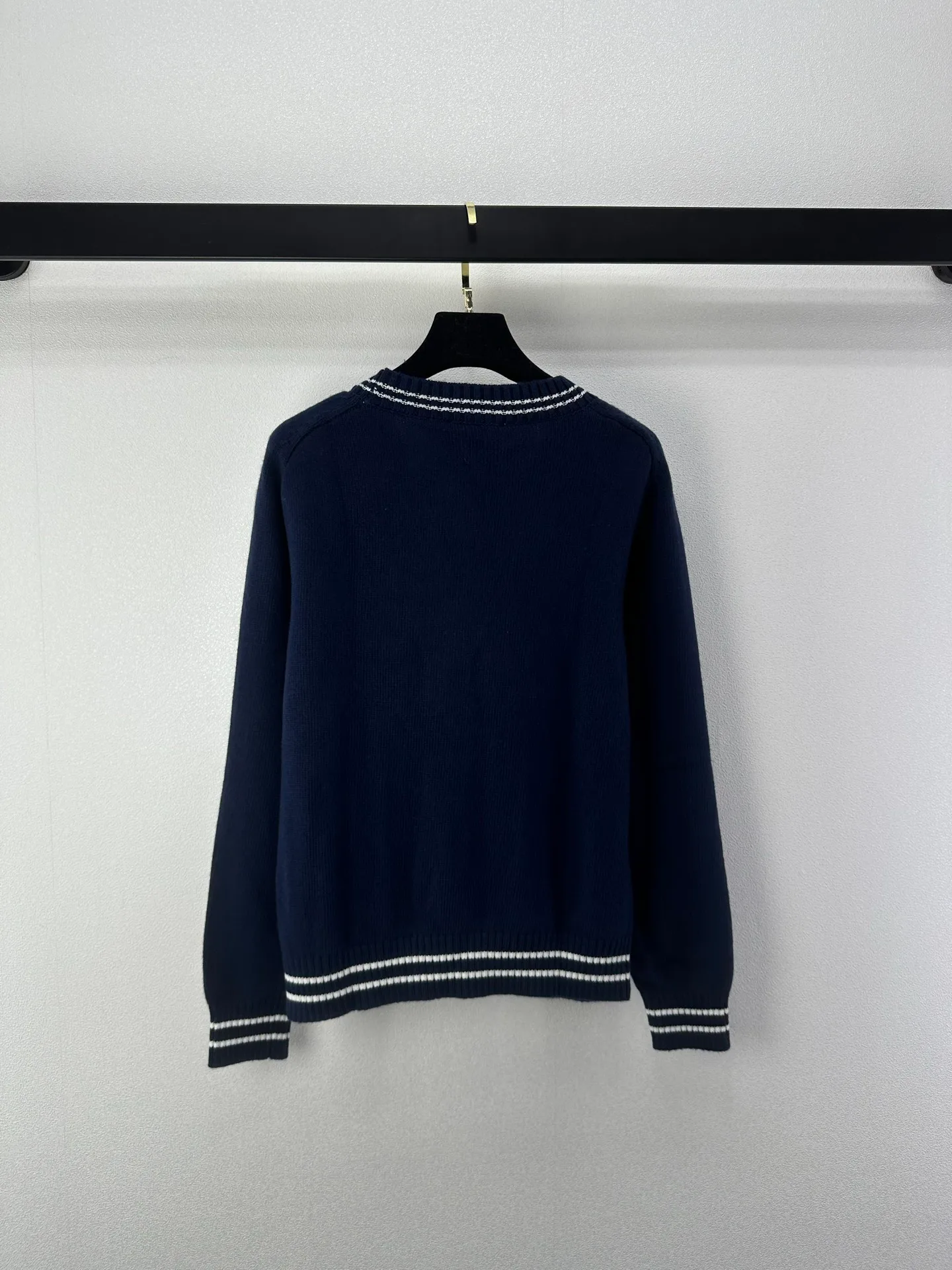 Women's Jumpers And Sweaters CHANEL 18363050
