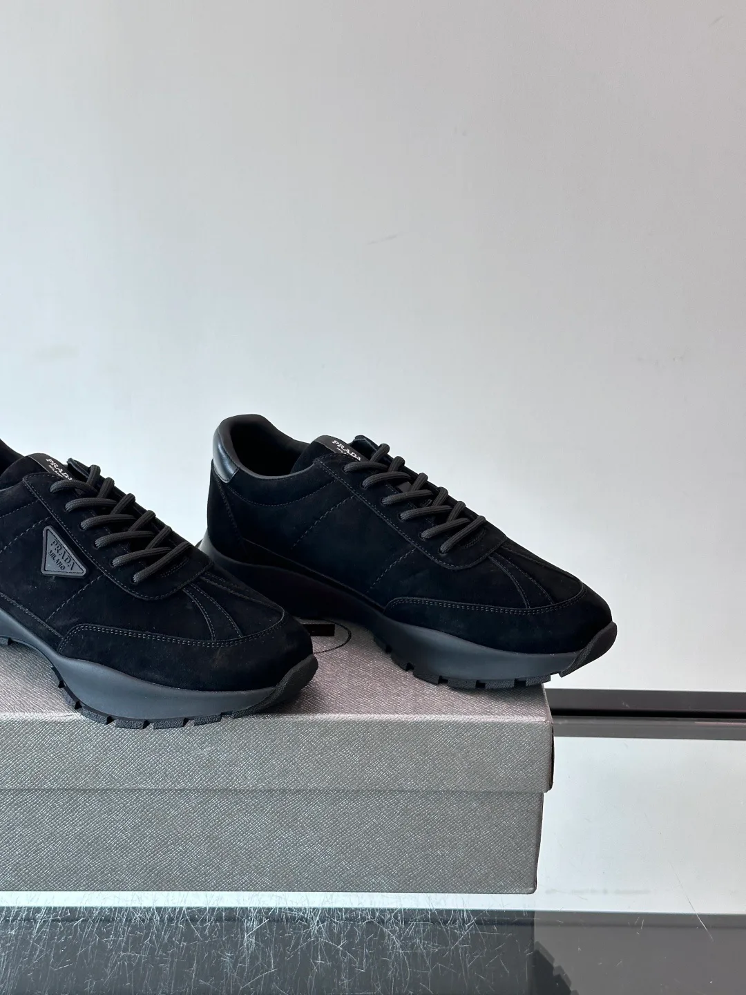Men's Sneakers PRADA 18449487