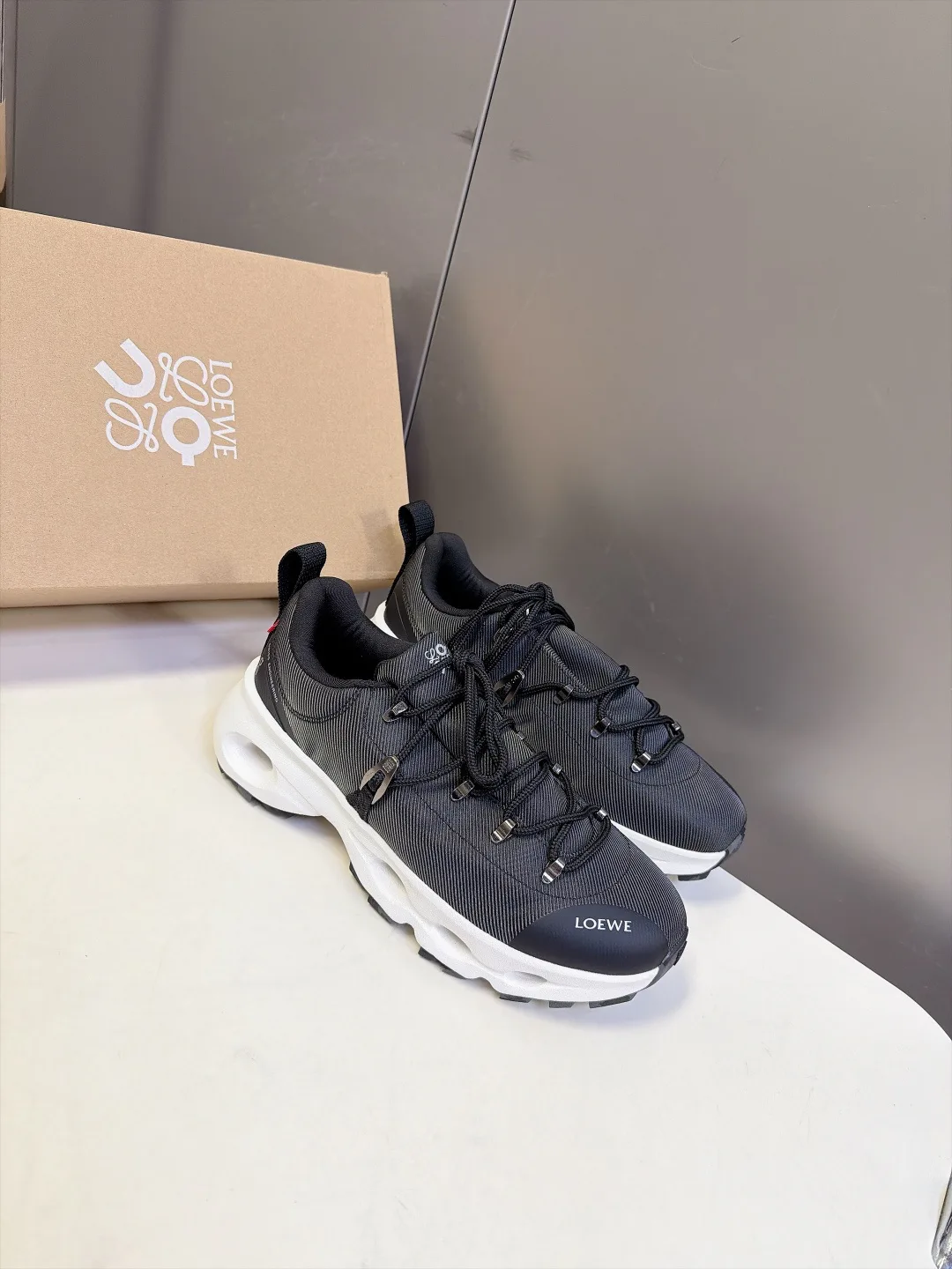 Women's Sneakers LOEWE 19570652