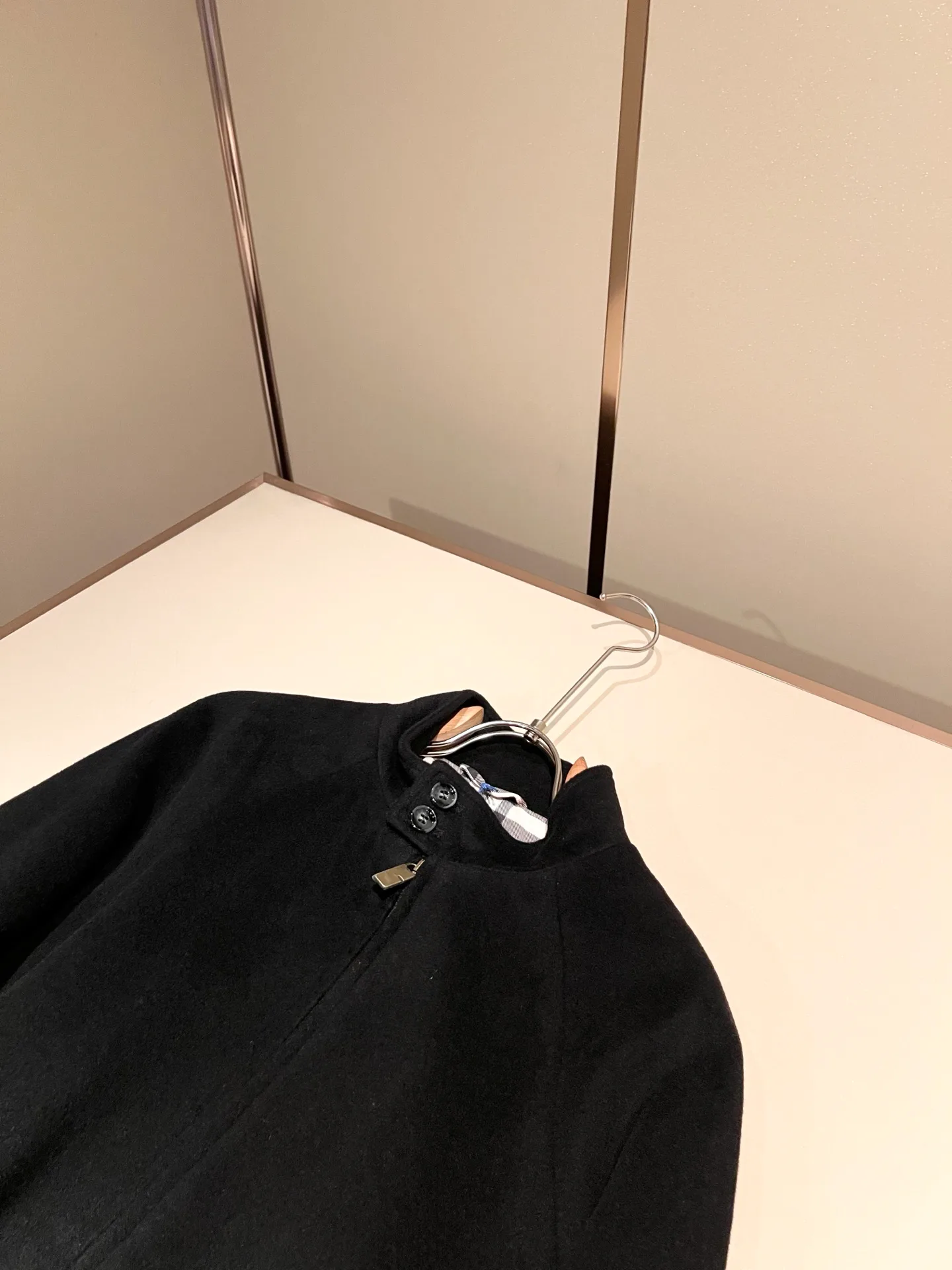 Men's Jackets And Down Jackets BURBERRY 18343142
