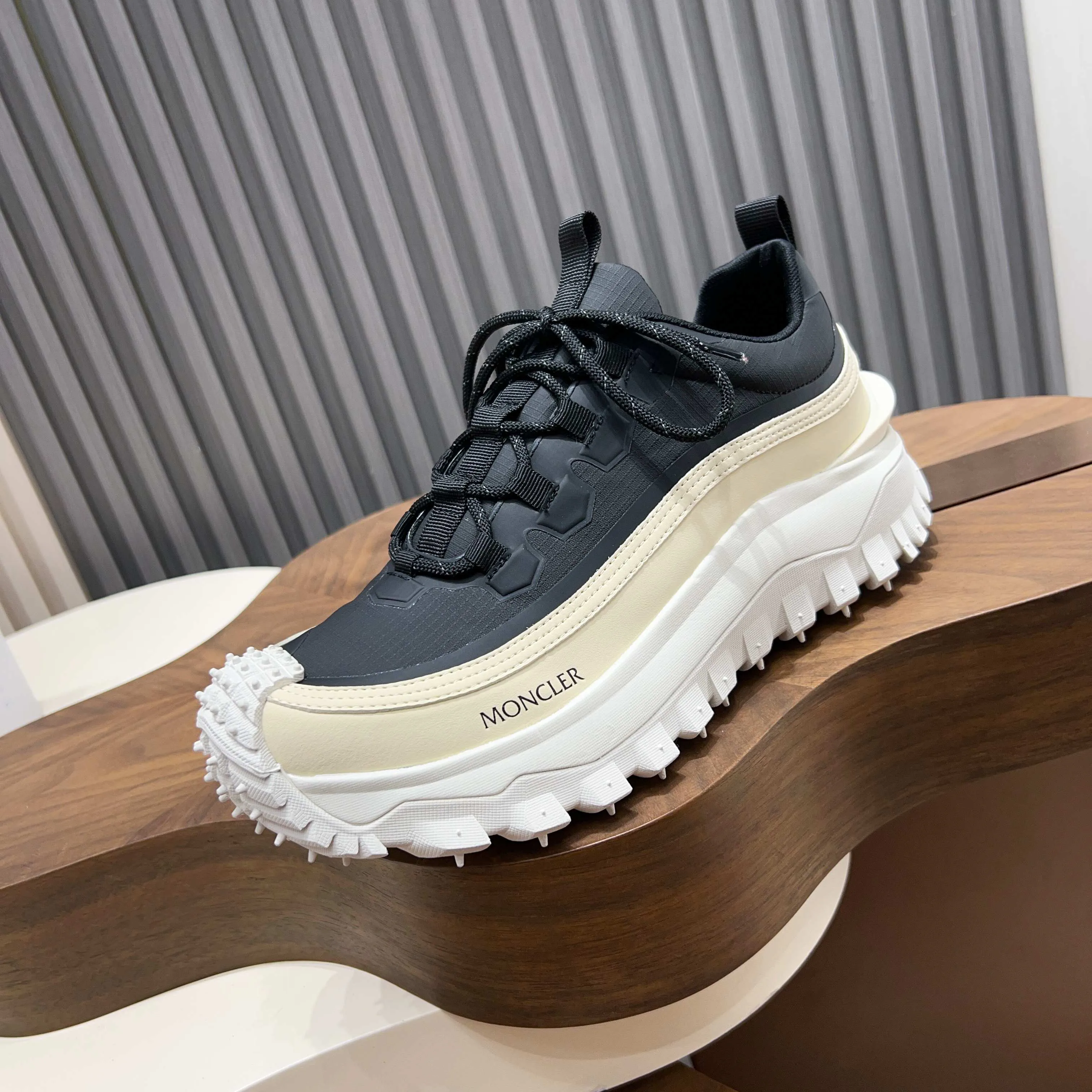 Men's Sneakers MONCLER 18116758