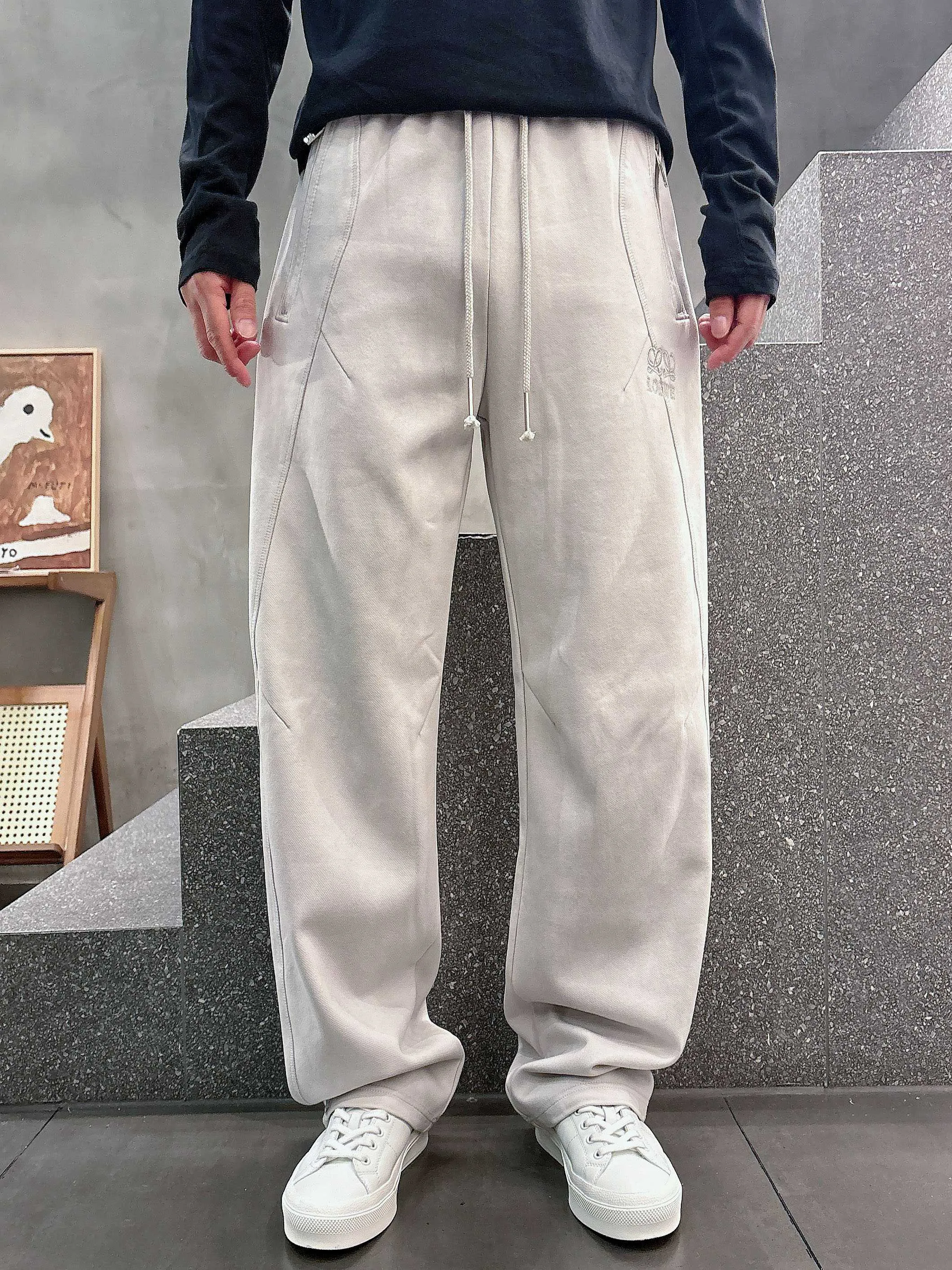 Men's Trousers LOEWE 18368686