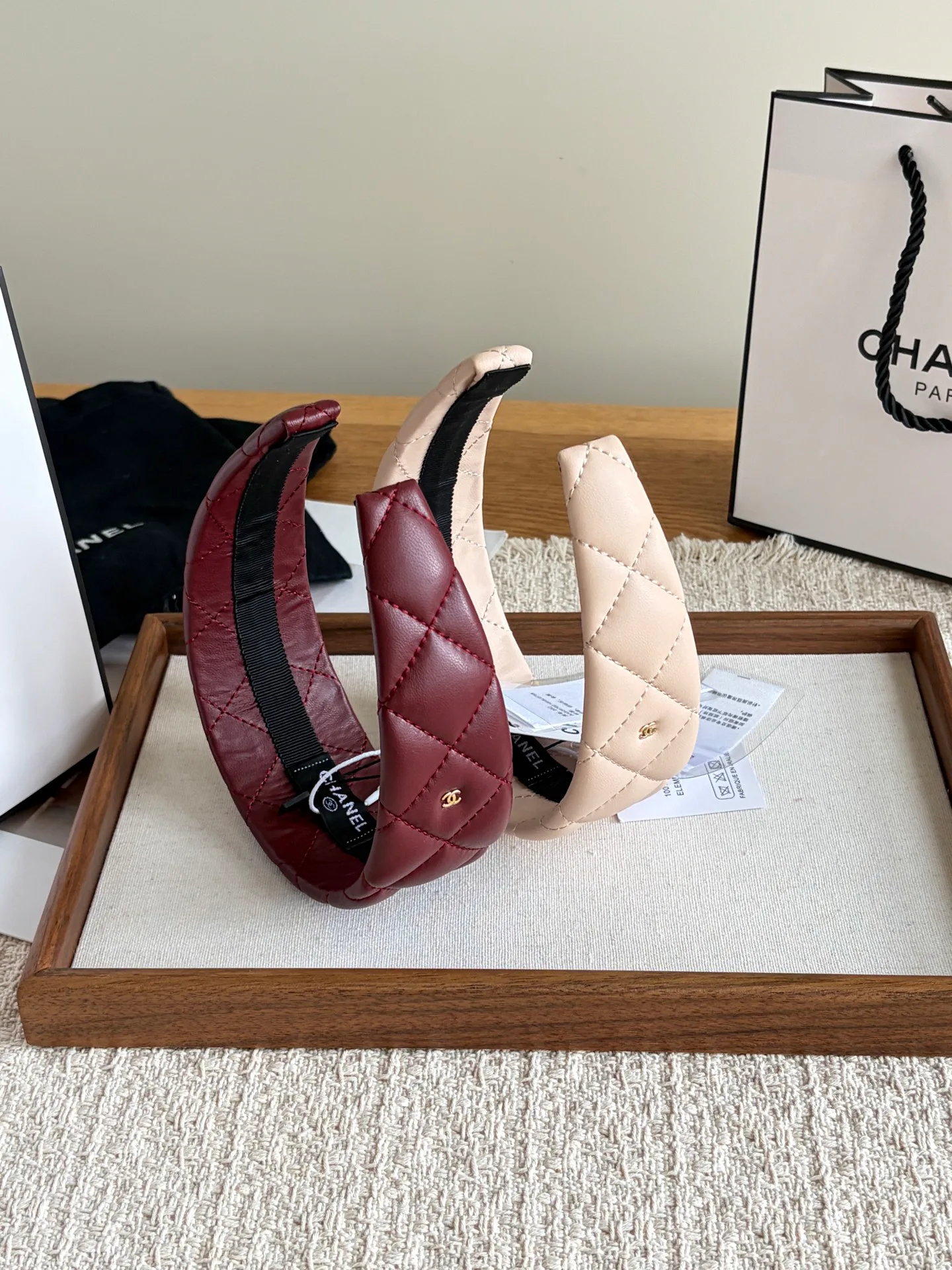 Hats CHANEL 18063840