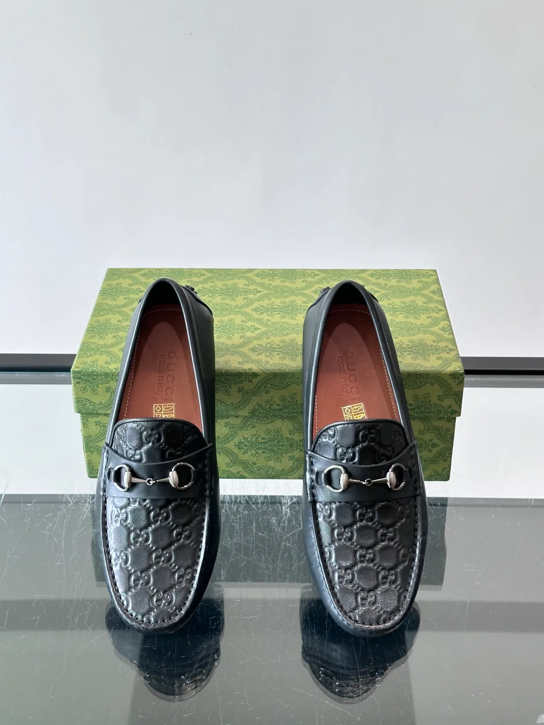 Men's Loafers And Dress Shoes GUCCI 17588553