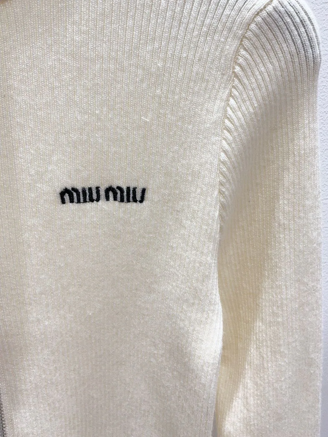 Women's Jumpers And Sweaters MIU MIU 18029070
