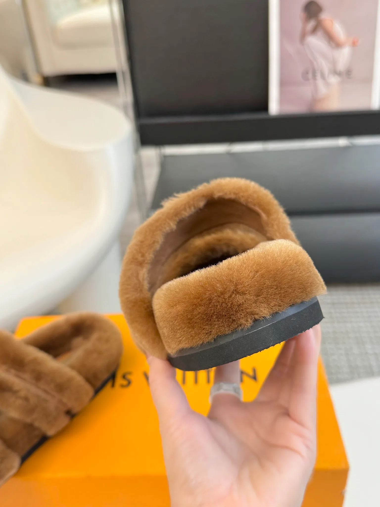 Women's Slippers LOUIS VUITTON 18209228