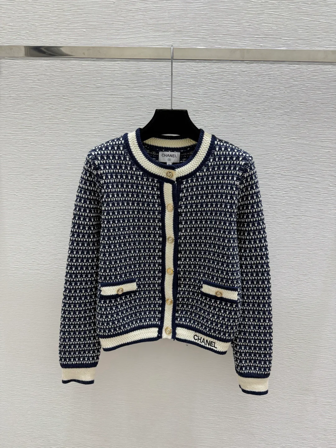 Women's Jumpers And Sweaters CHANEL 18185283