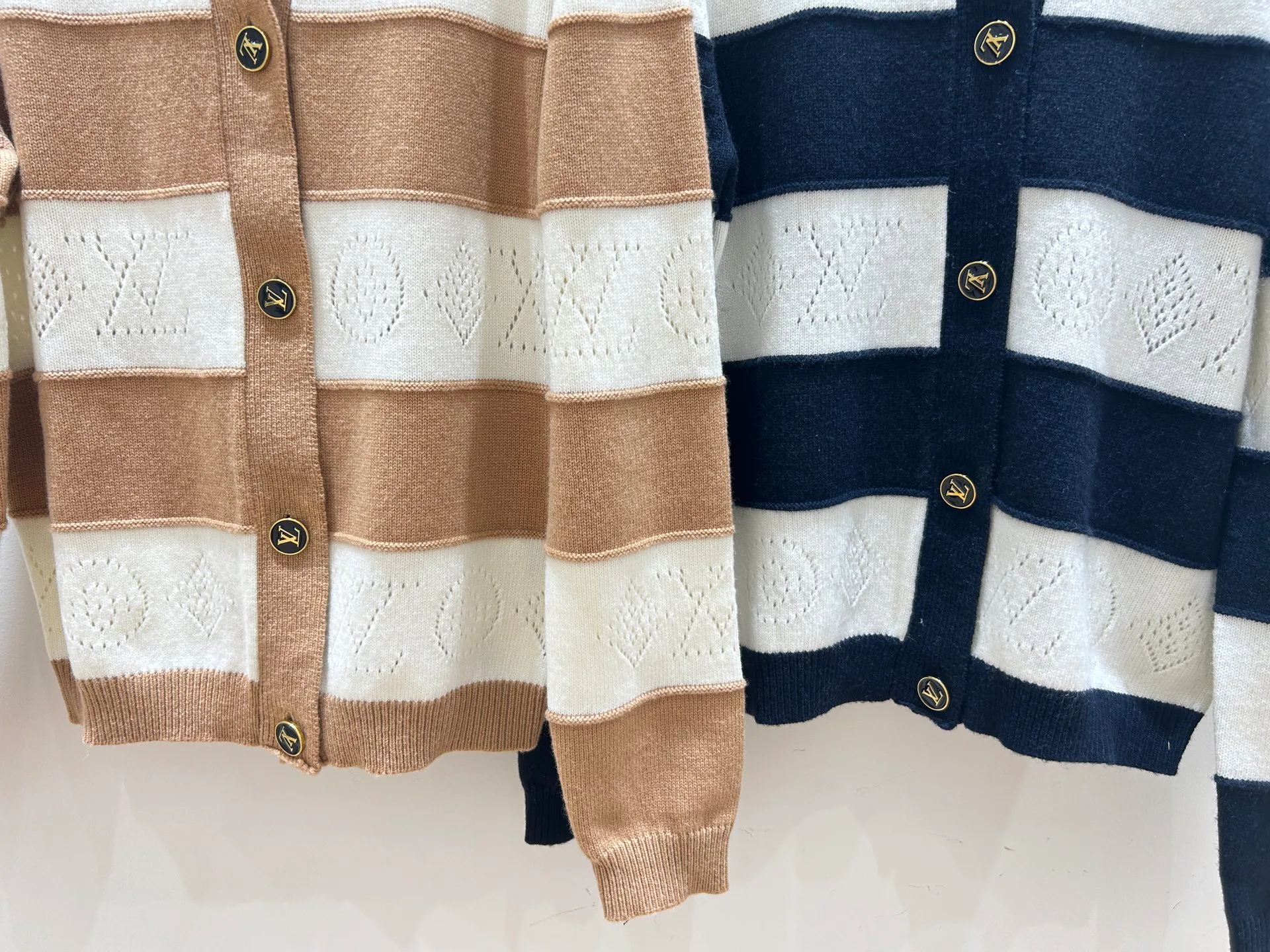 Women's Jumpers And Sweaters LOUIS VUITTON 18096745