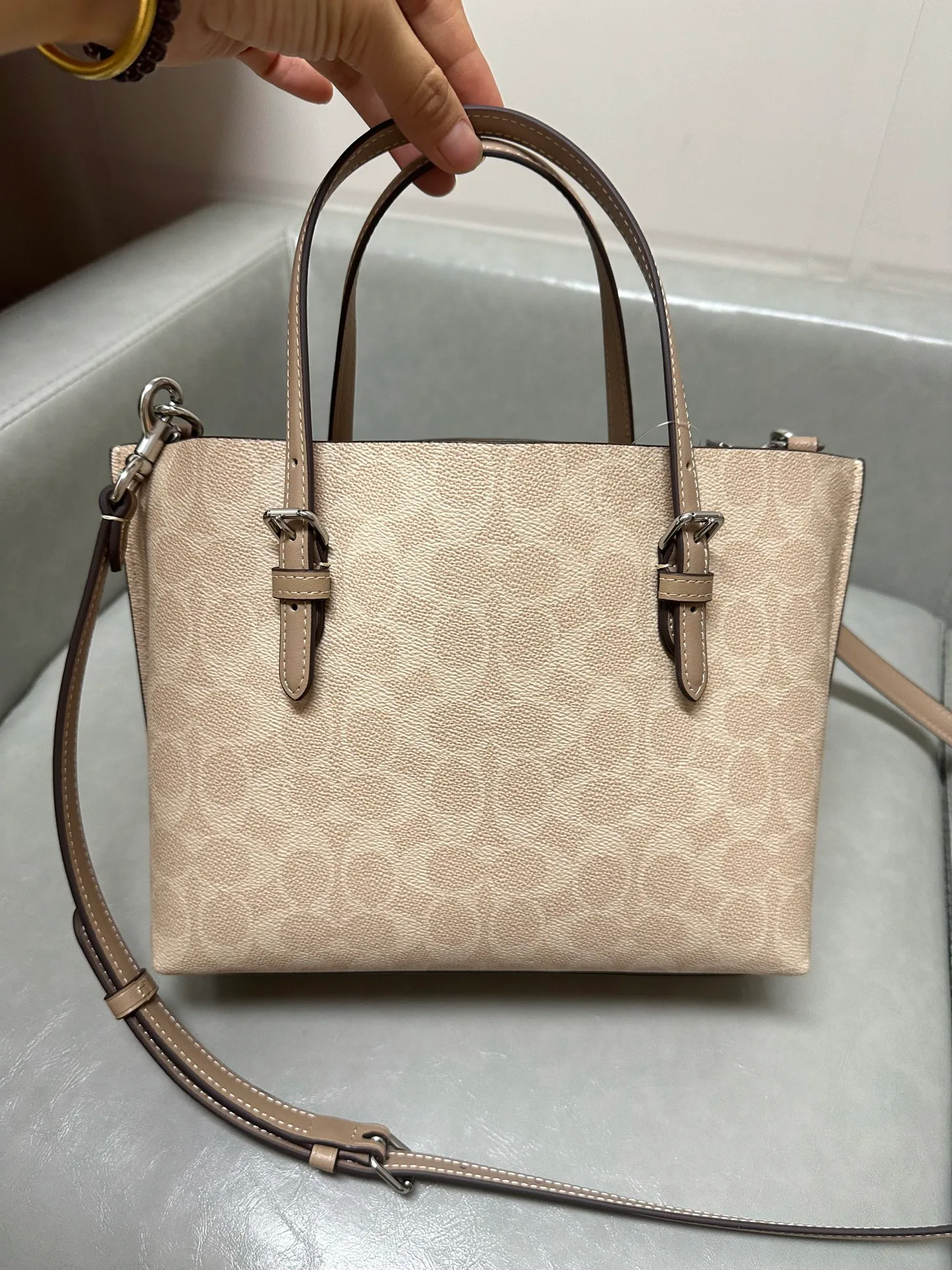 Women's Classic Handbags COACH 17961064