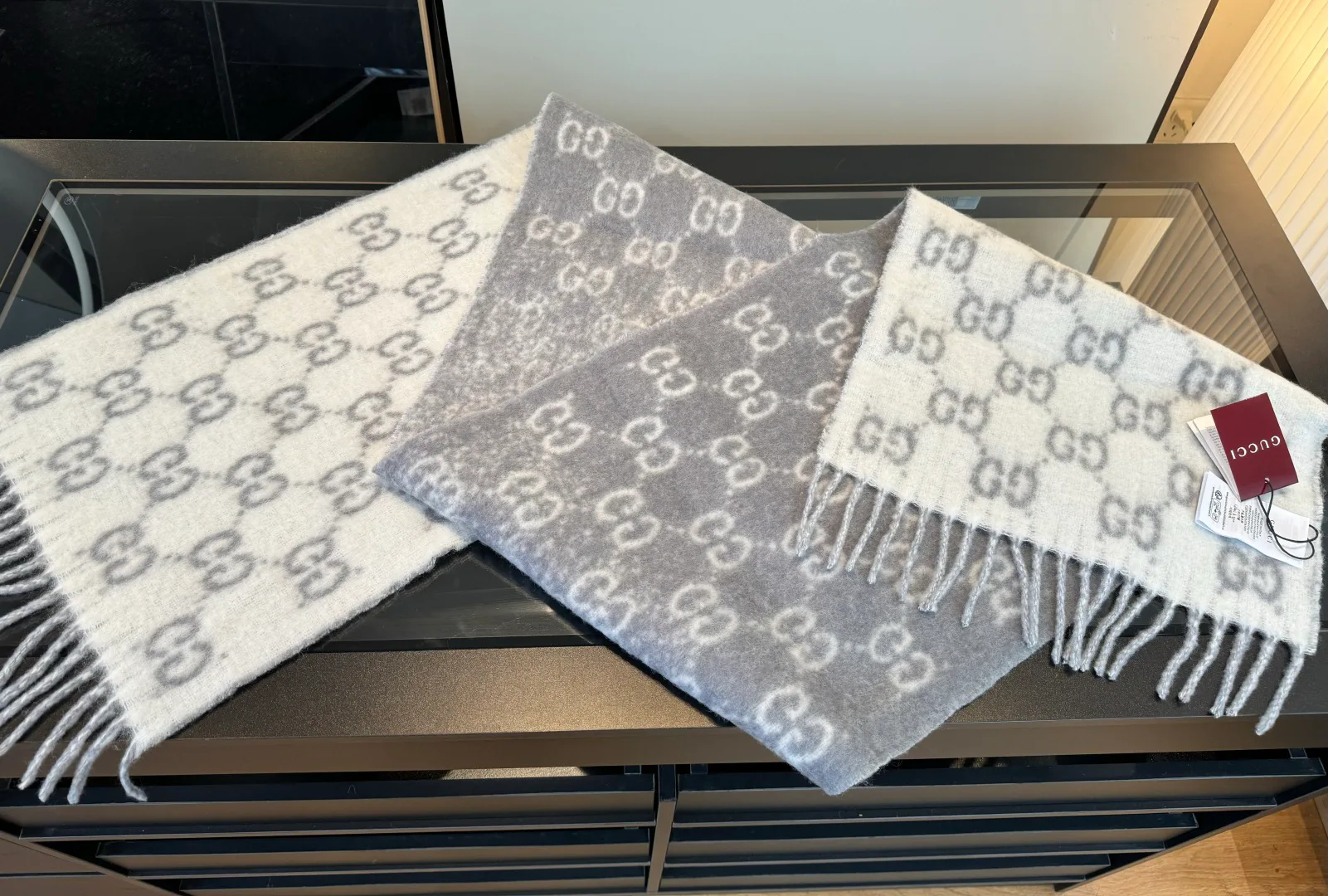 Scarves GUCCI 17906917