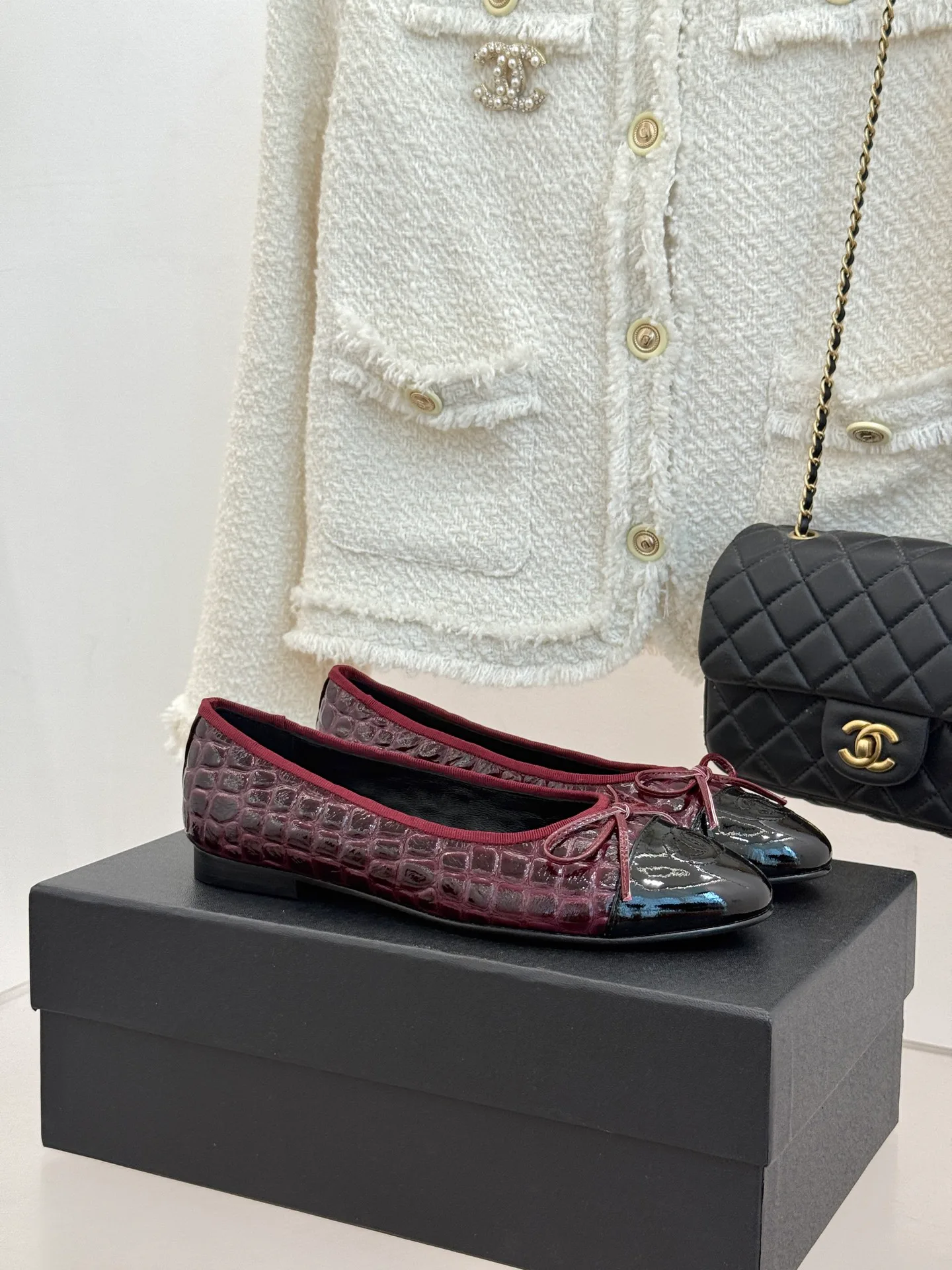 Women's Ballet Flats CHANEL 17406180