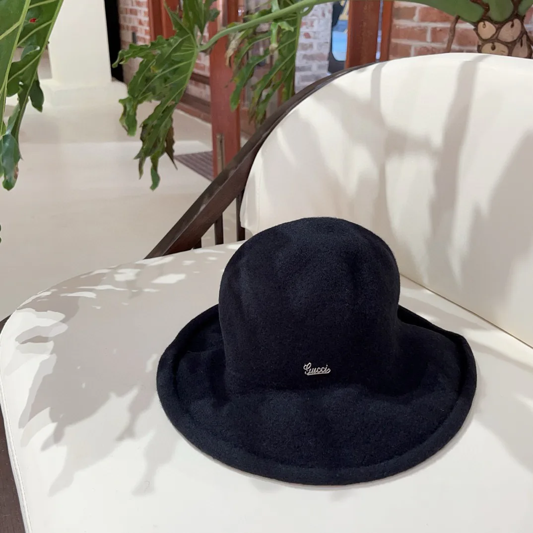 Hats GUCCI 17973795