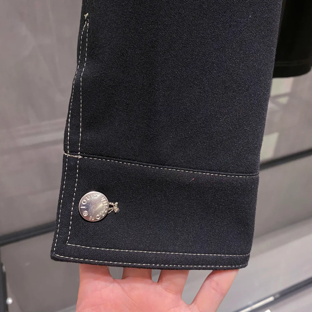 Куртки И Пуховики Мужские Louis Vuitton 18572285