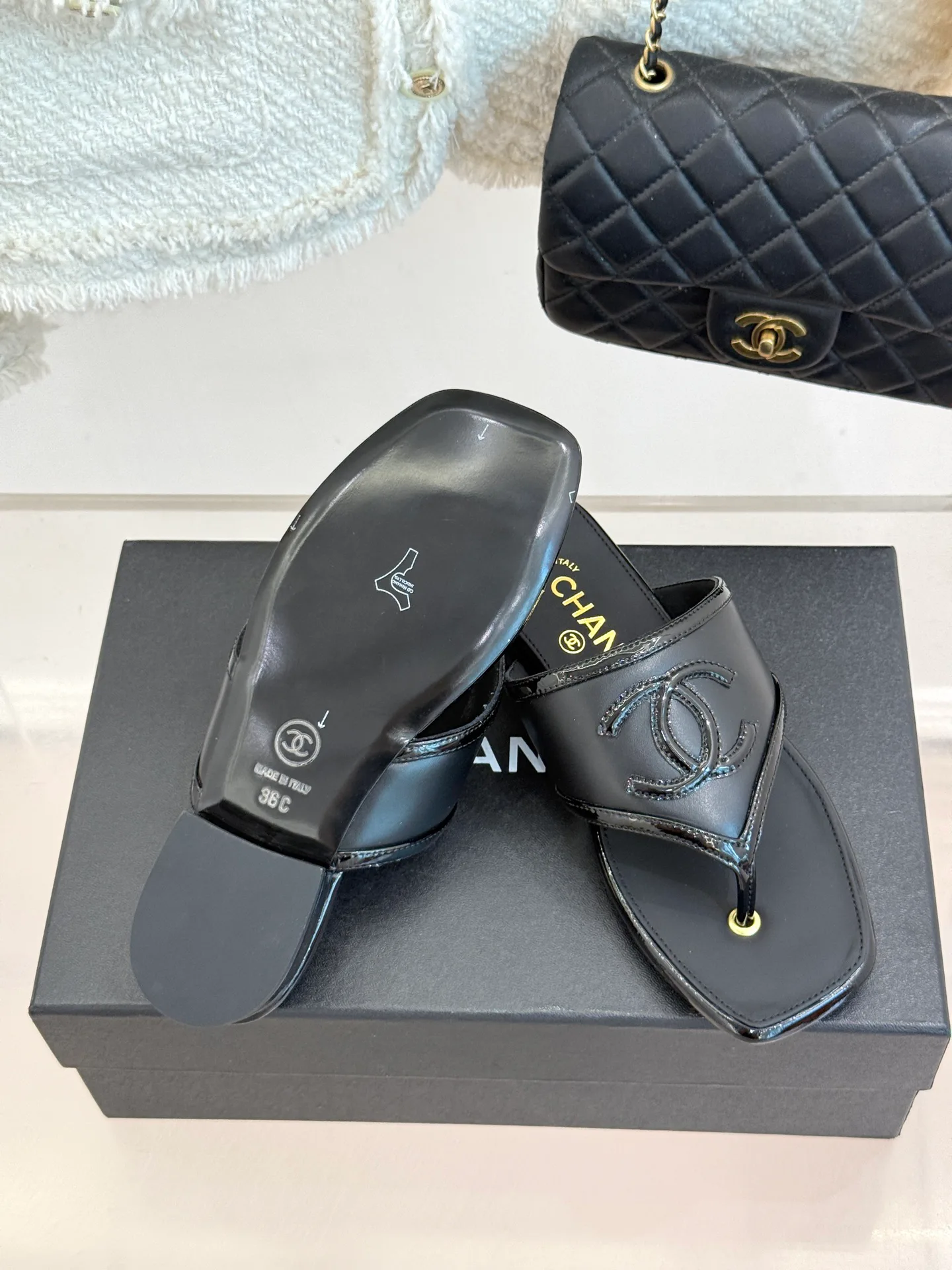 Women's Flip-Flops CHANEL 17425289