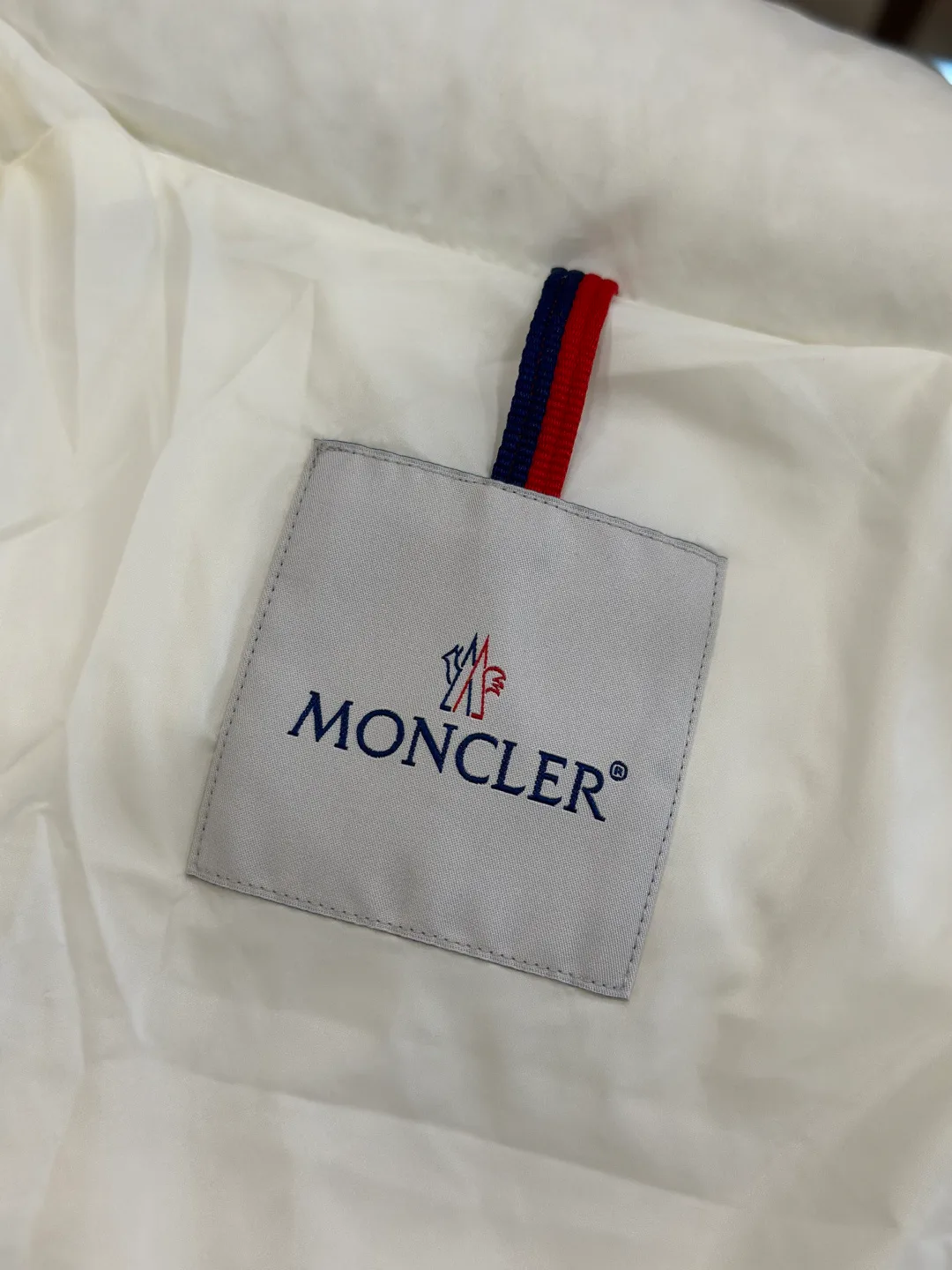 Men's Jackets And Down Jackets MONCLER 18461343