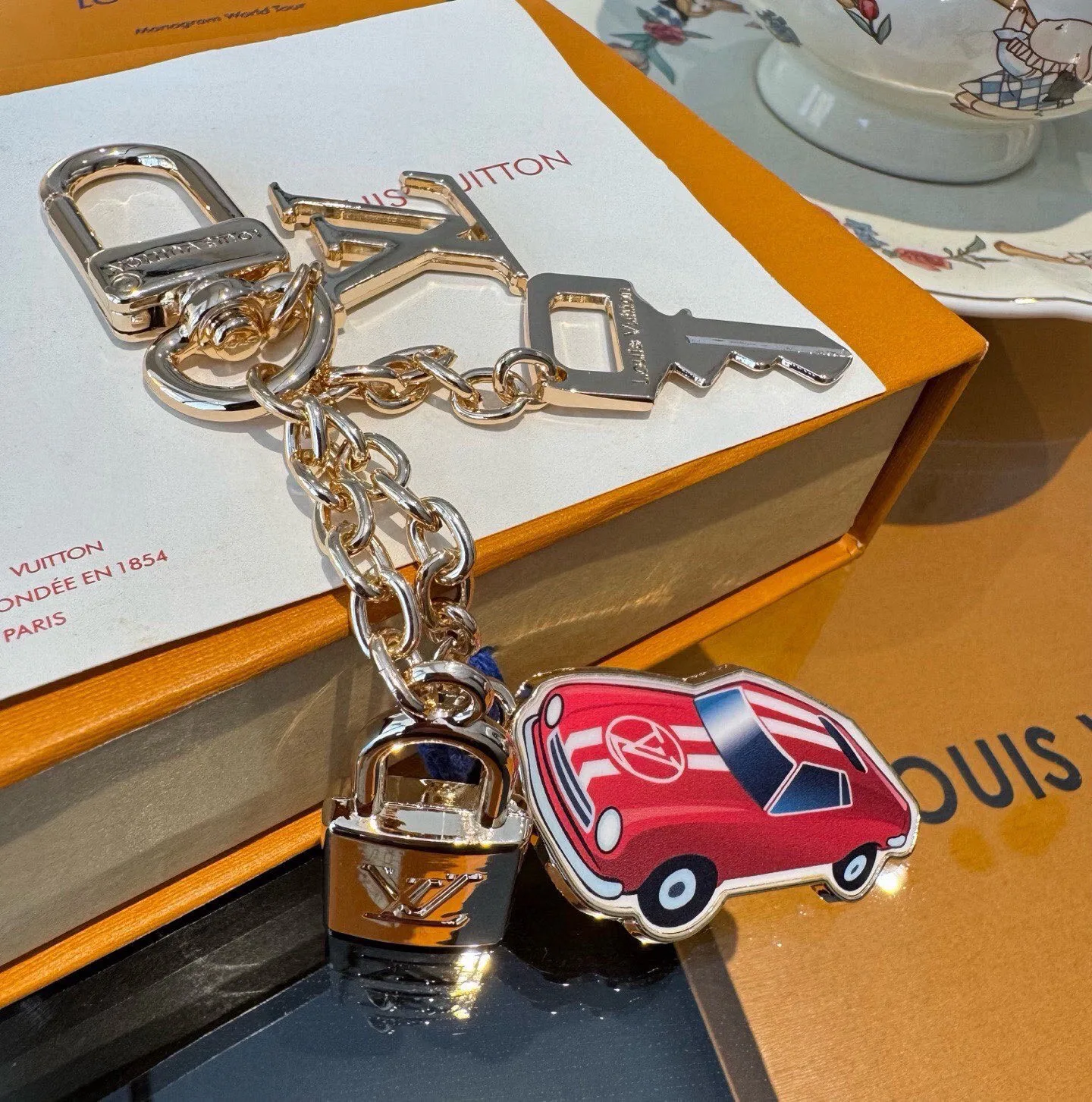 Key Cases LOUIS VUITTON 18013280